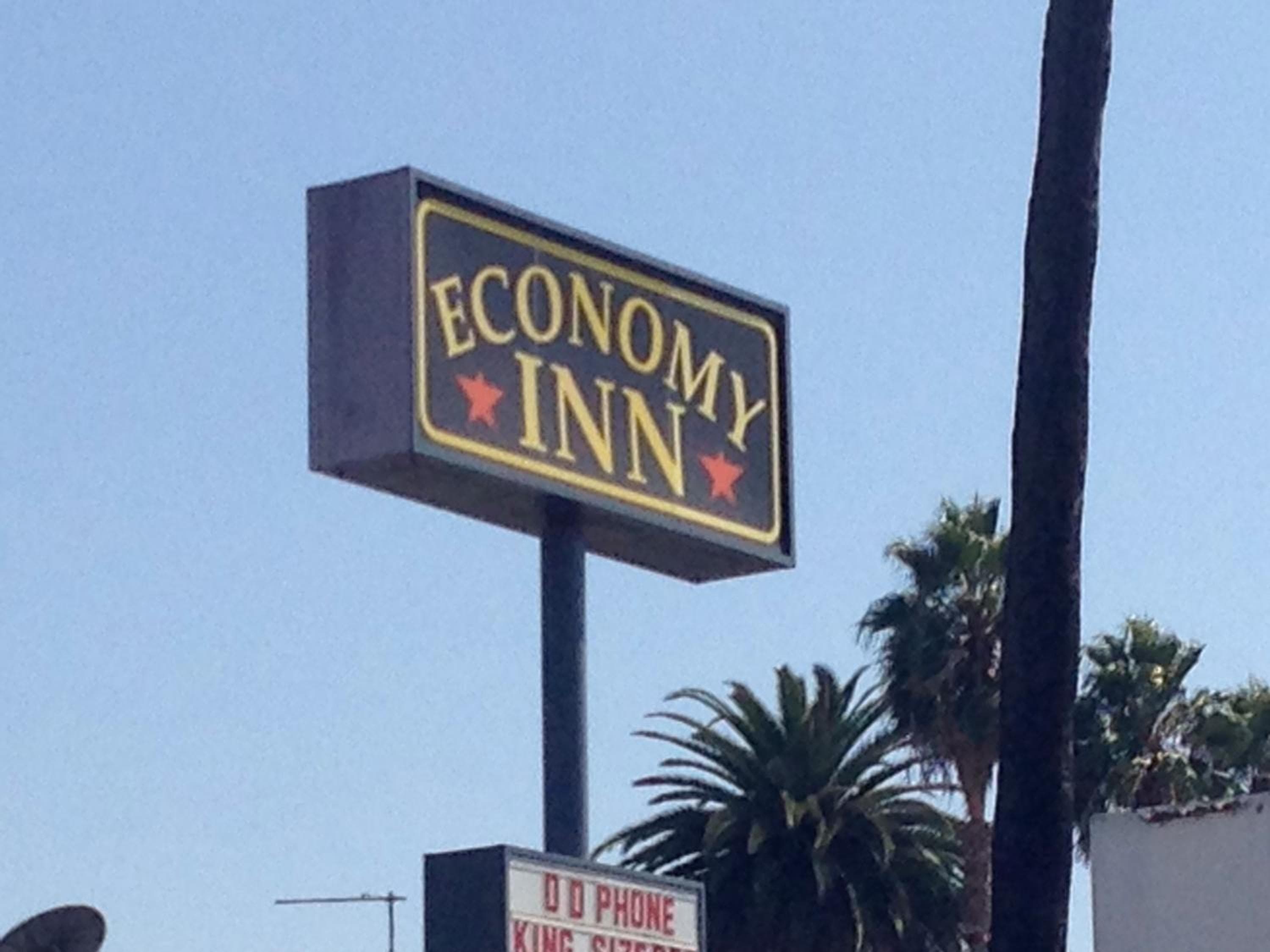 Economy Inn Hollywood — 30