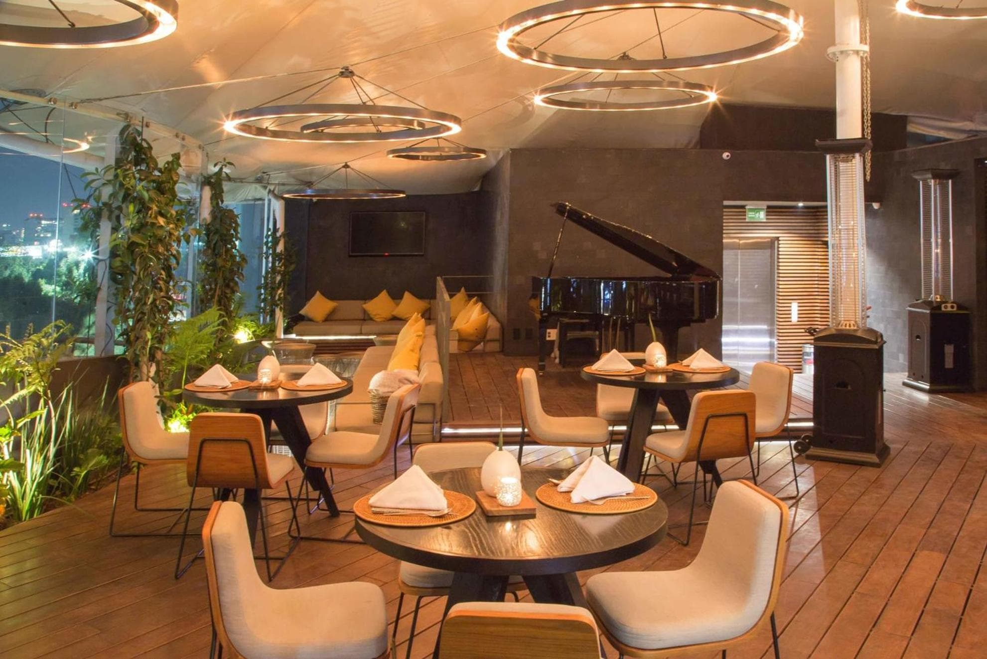 Suites Contempo — 2