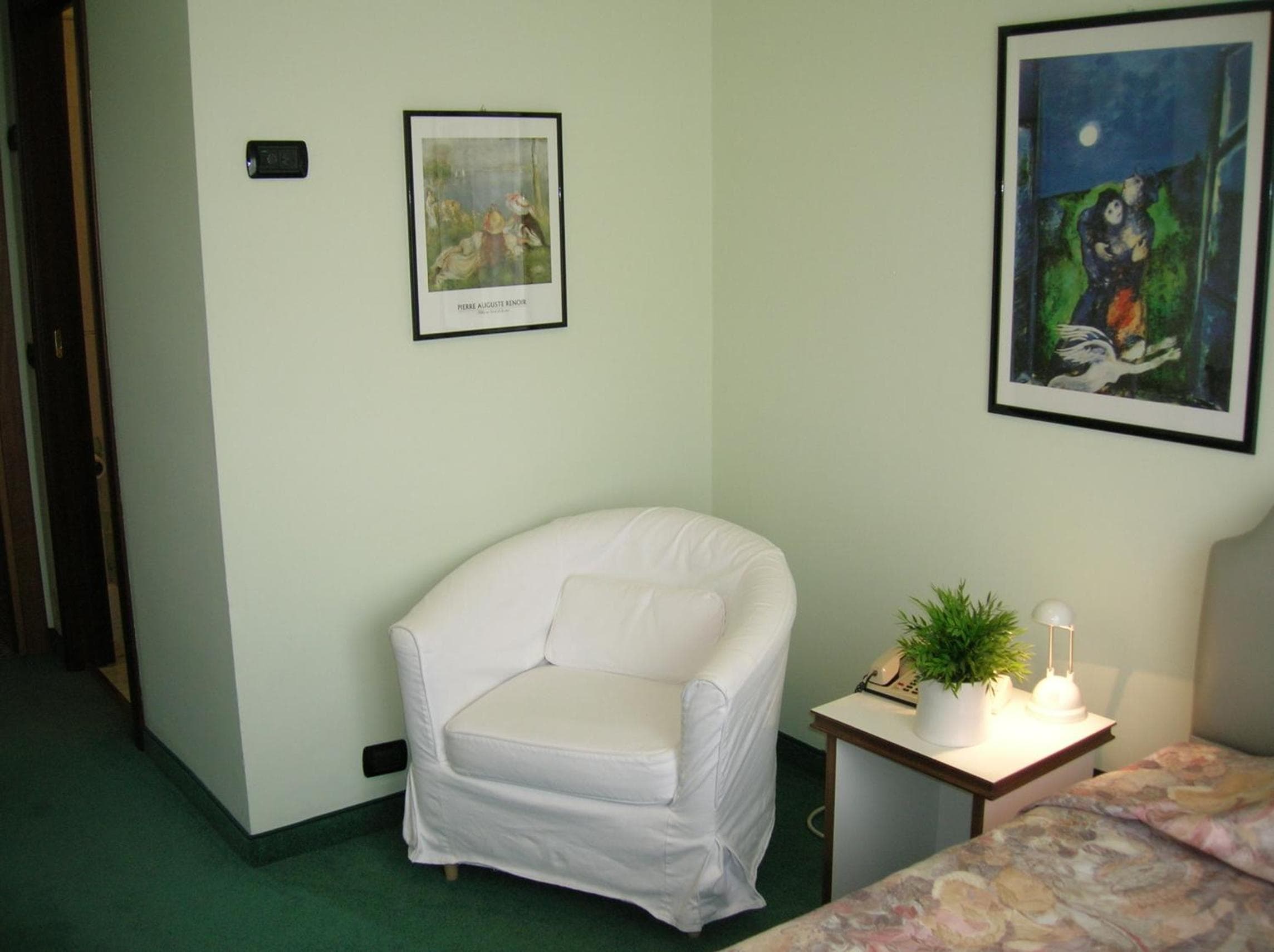 Hotel Molise 2 — 22