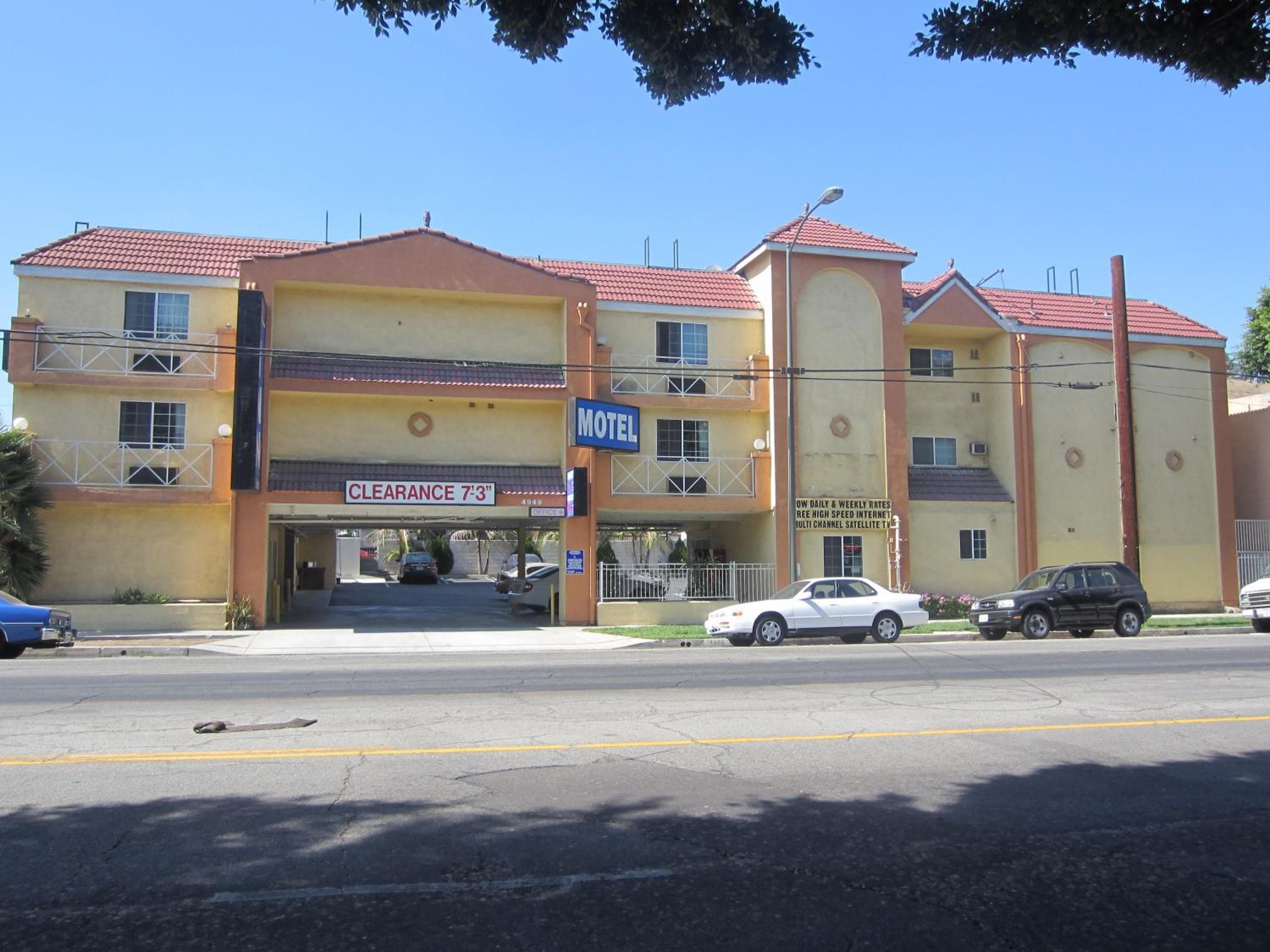 Starlight Inn, Valley Blvd - Downtown LA — 14