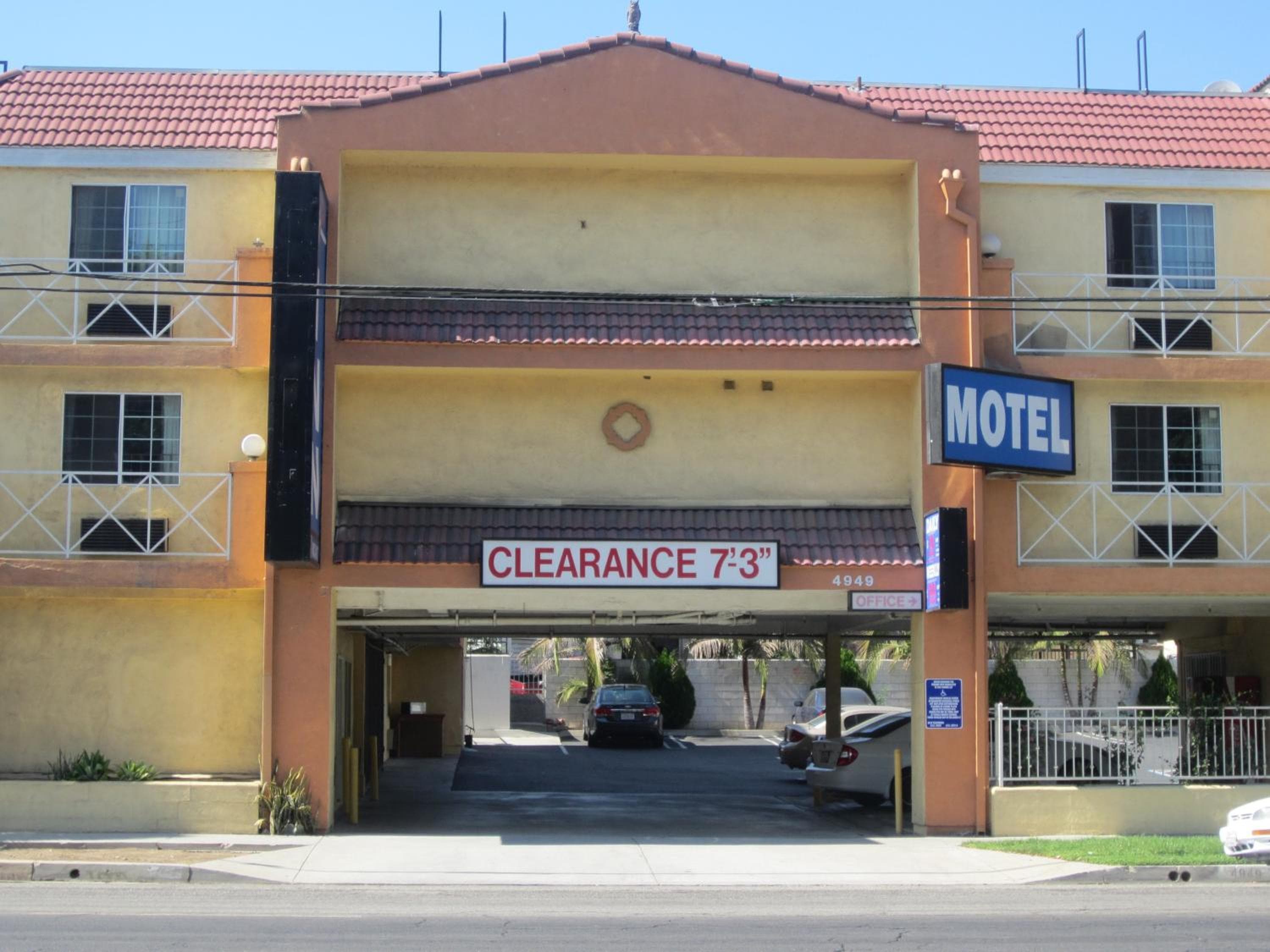 Starlight Inn, Valley Blvd - Downtown LA — 20