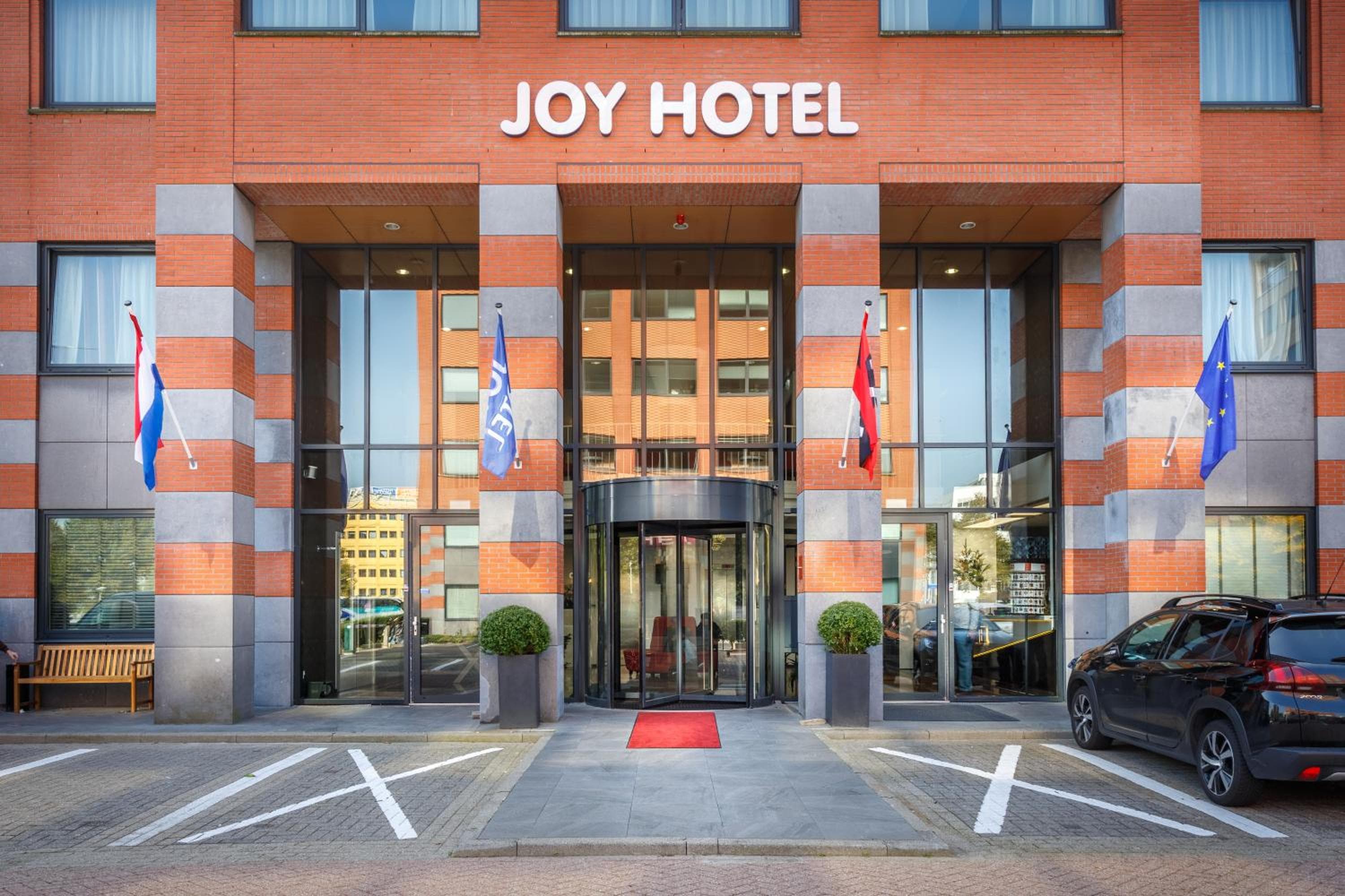 Joy Hotel — 14