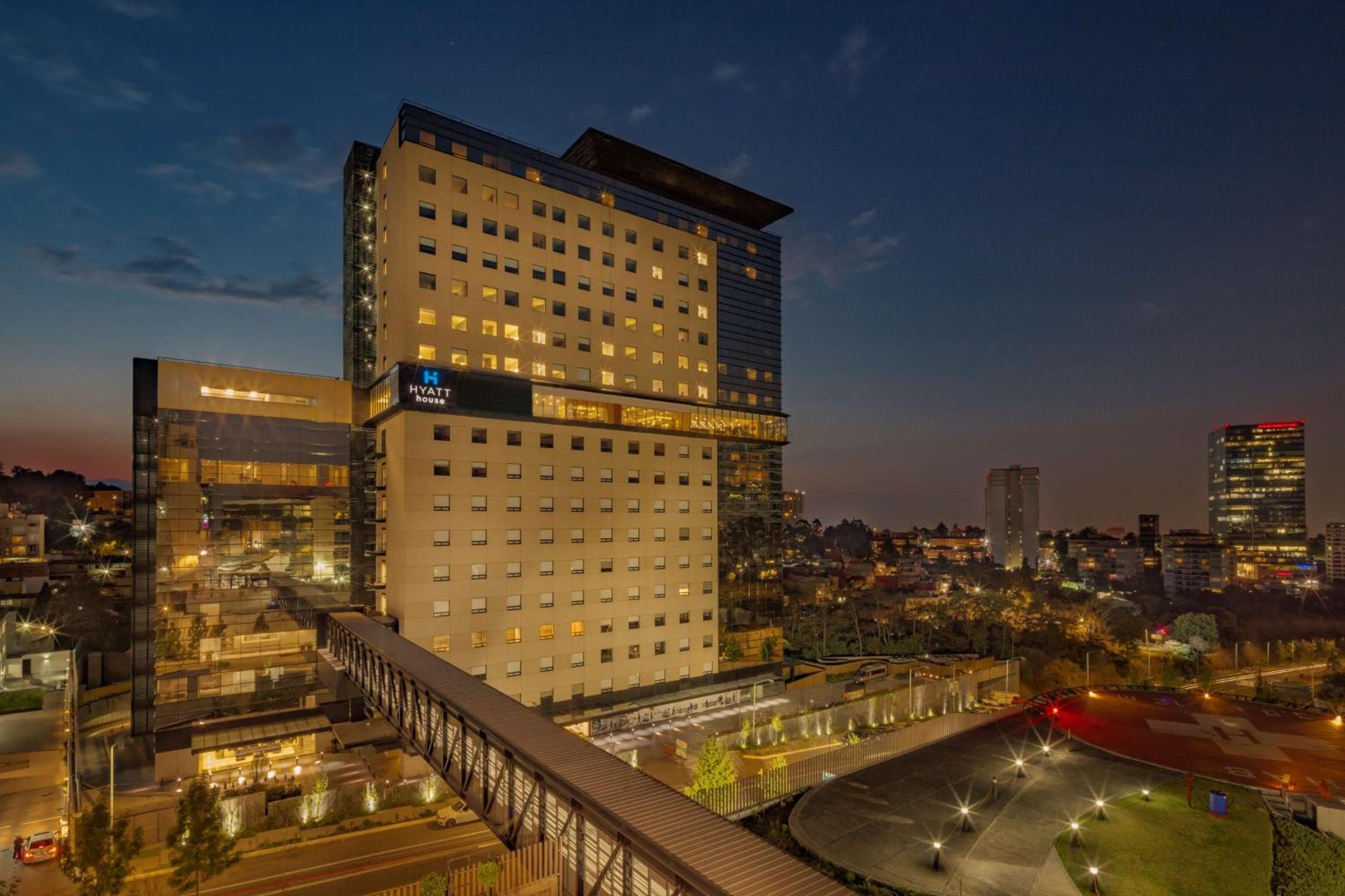 Hyatt House Mexico City Santa Fe — 3