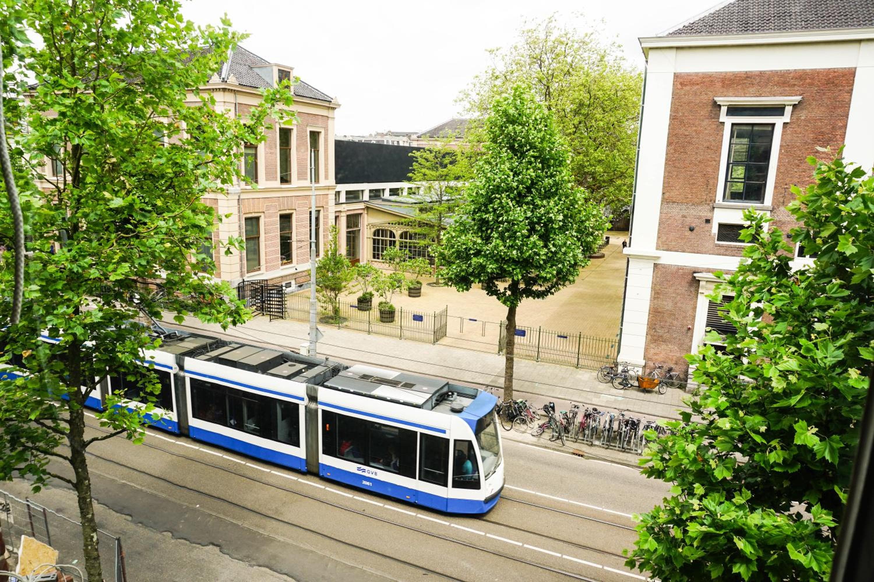 De Jonker Urban Studios & Suites — 25