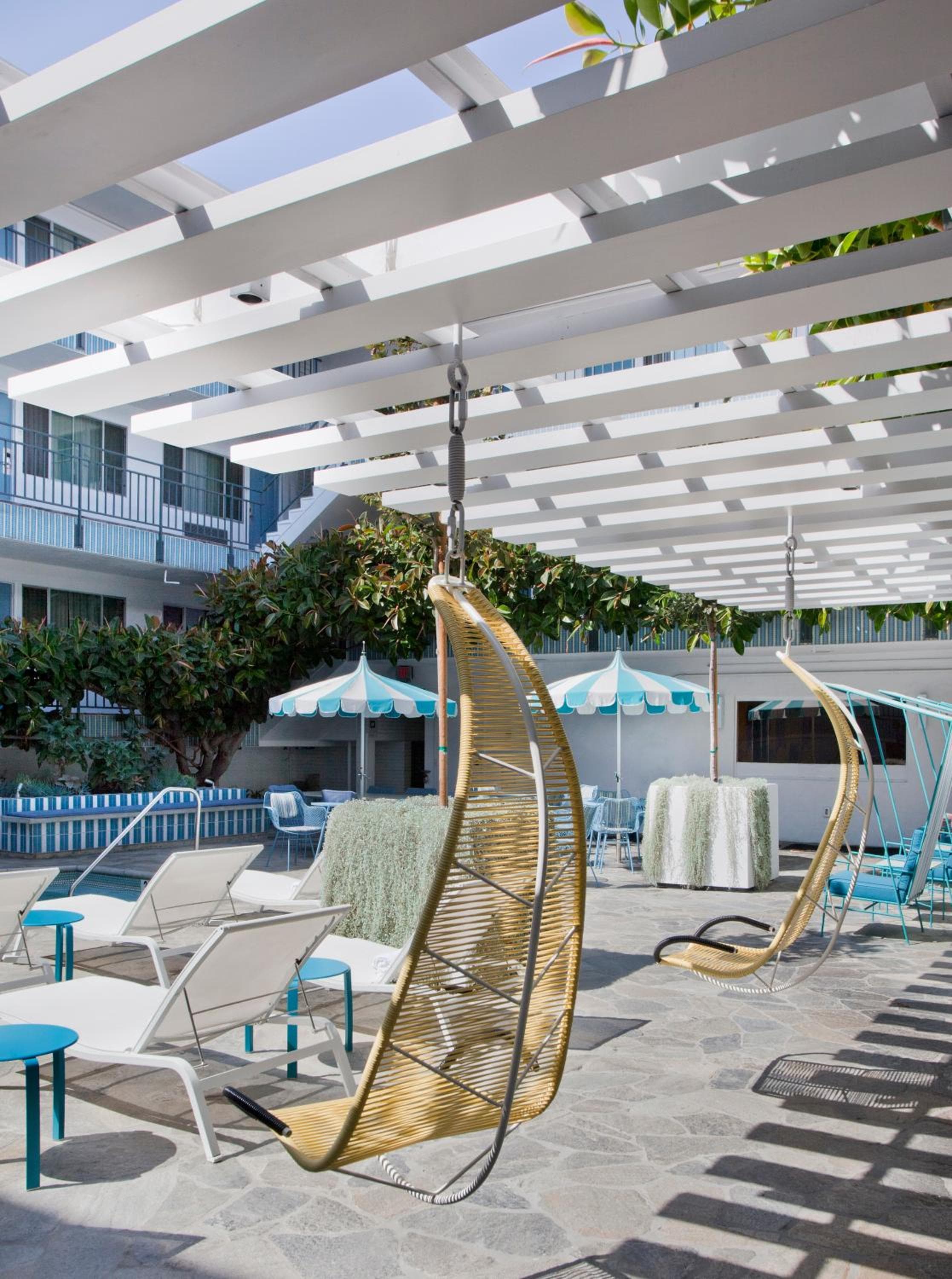 Beverly Laurel Hotel — 19