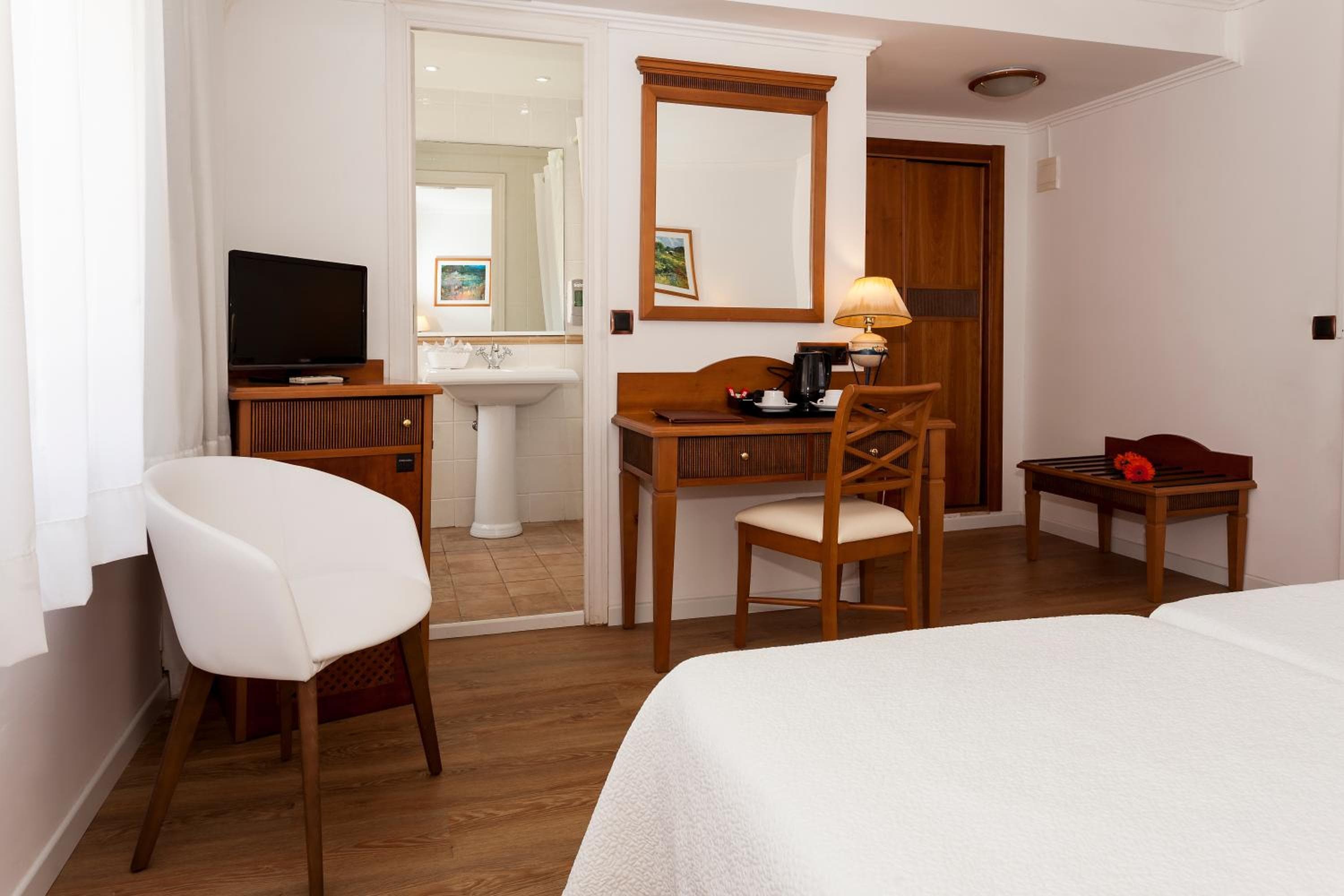 Hotel Araxá - Sólo Adultos — 21