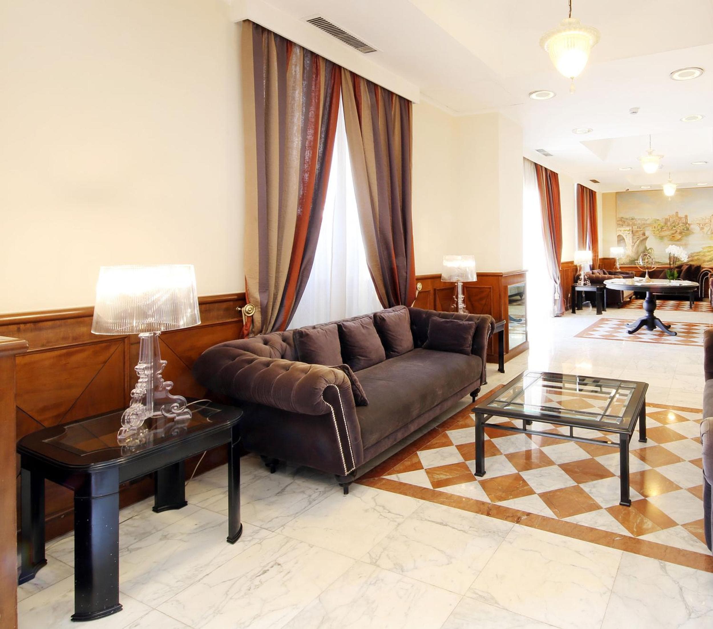 Hotel Traiano — 23