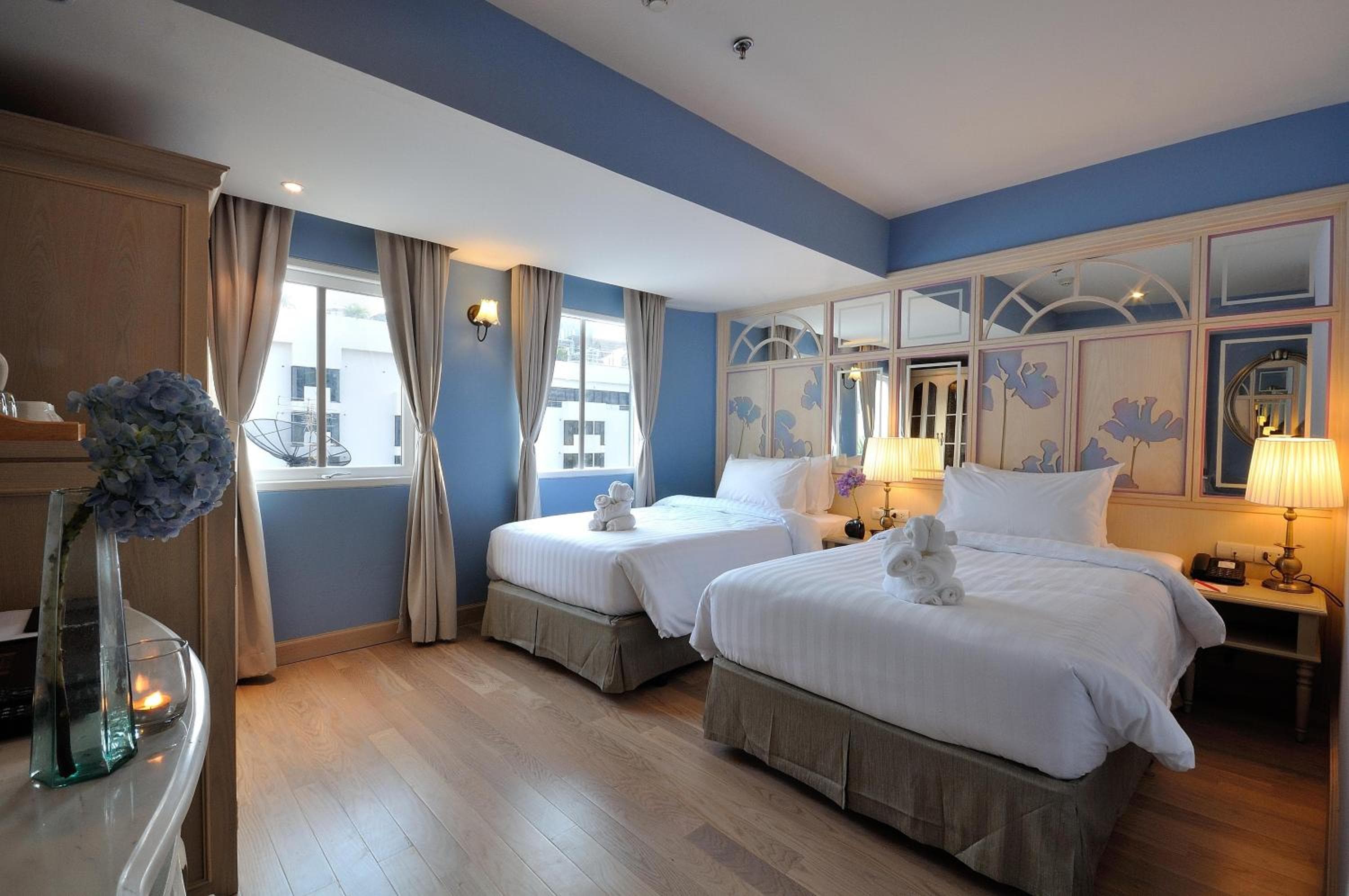 La Petite Salil Sukhumvit 11 — 16