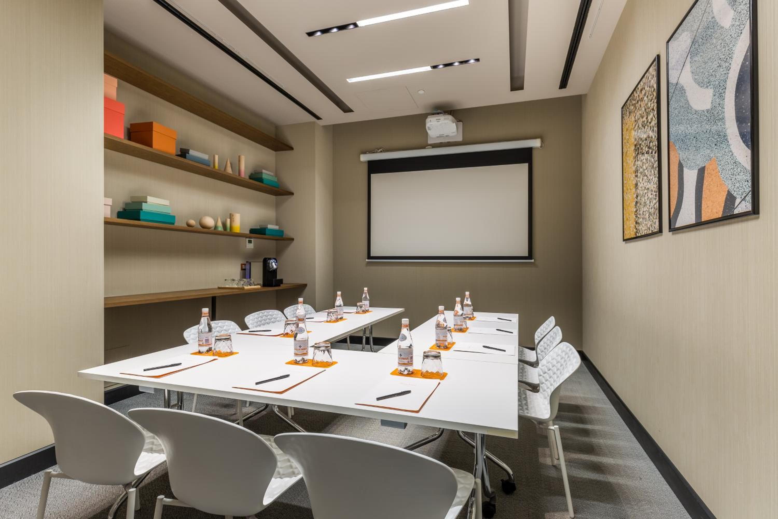 Room Mate Collection Giulia, Milan hotel, Silvio Pellico 4, Milan, Italy — photo 29