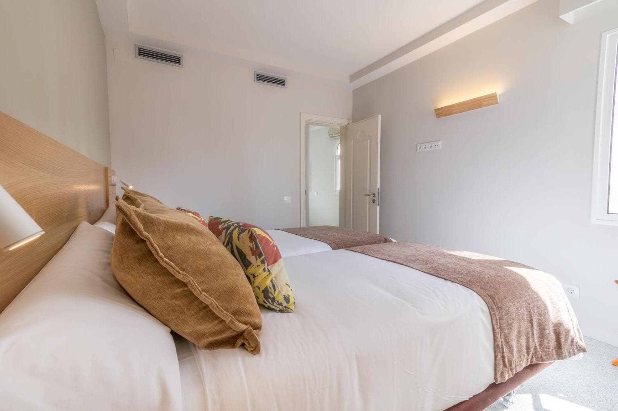 Hotel LIVVO Koala Garden — 4