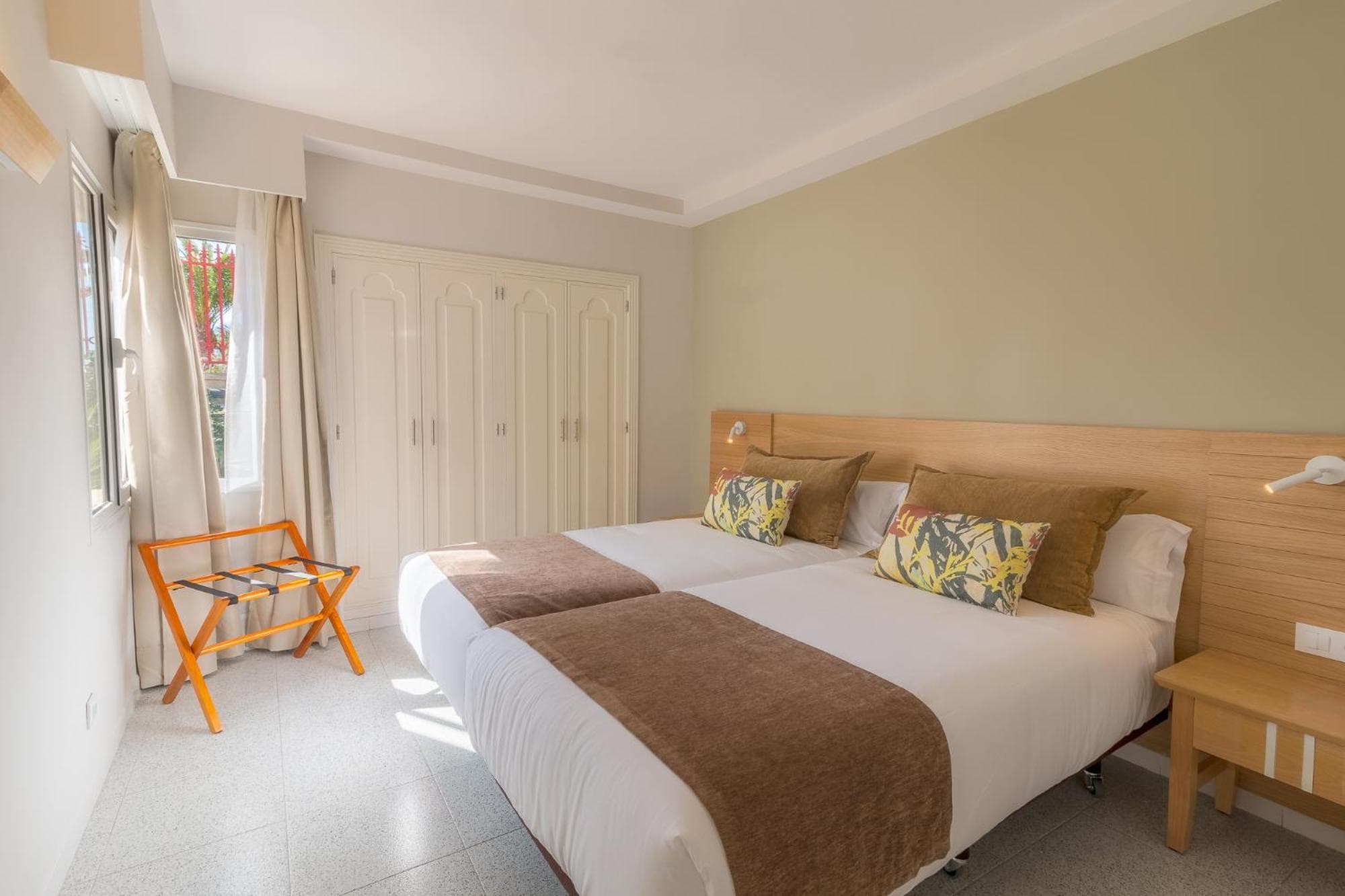 Hotel LIVVO Koala Garden — 2
