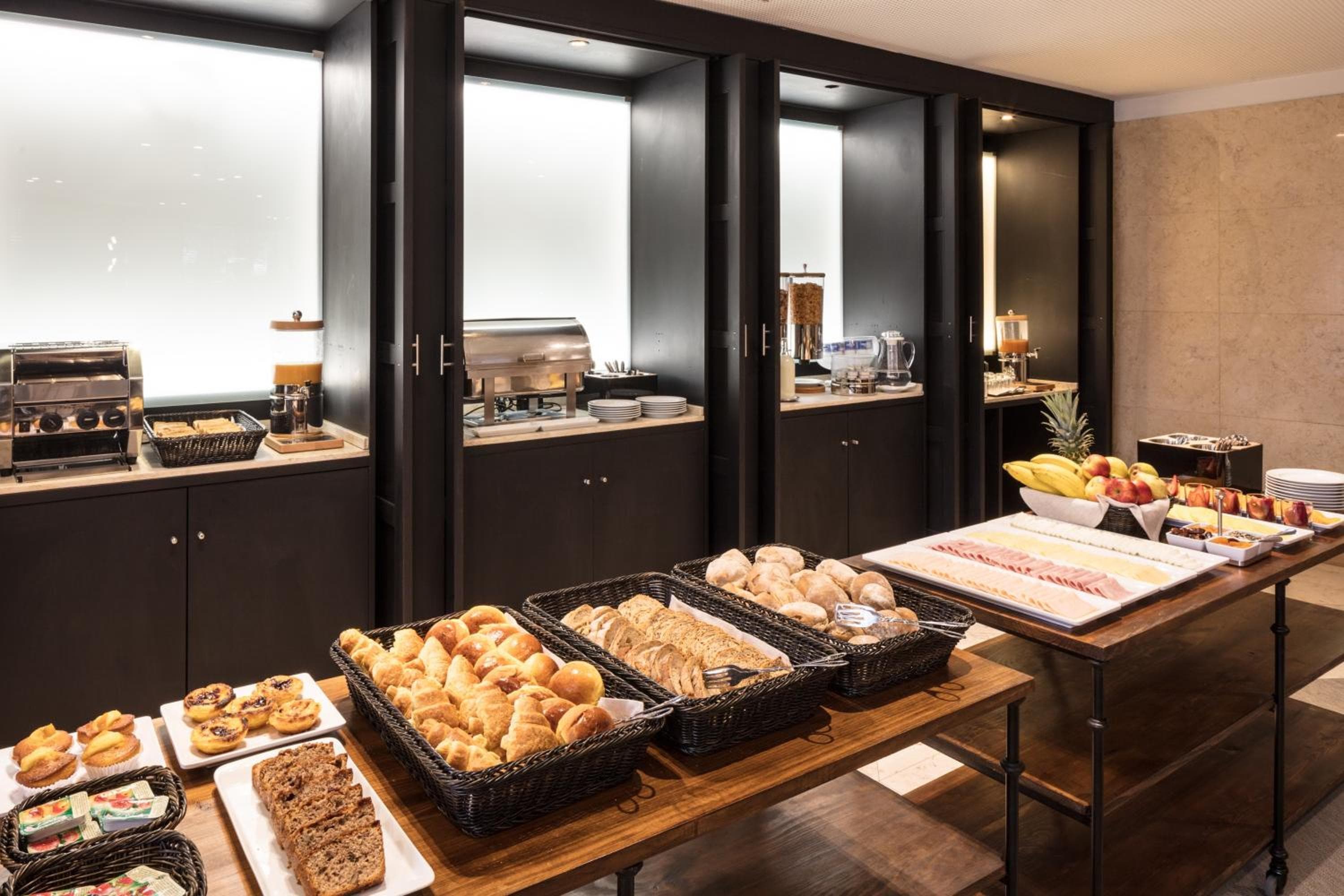 Hotel Dom Carlos Park — 26