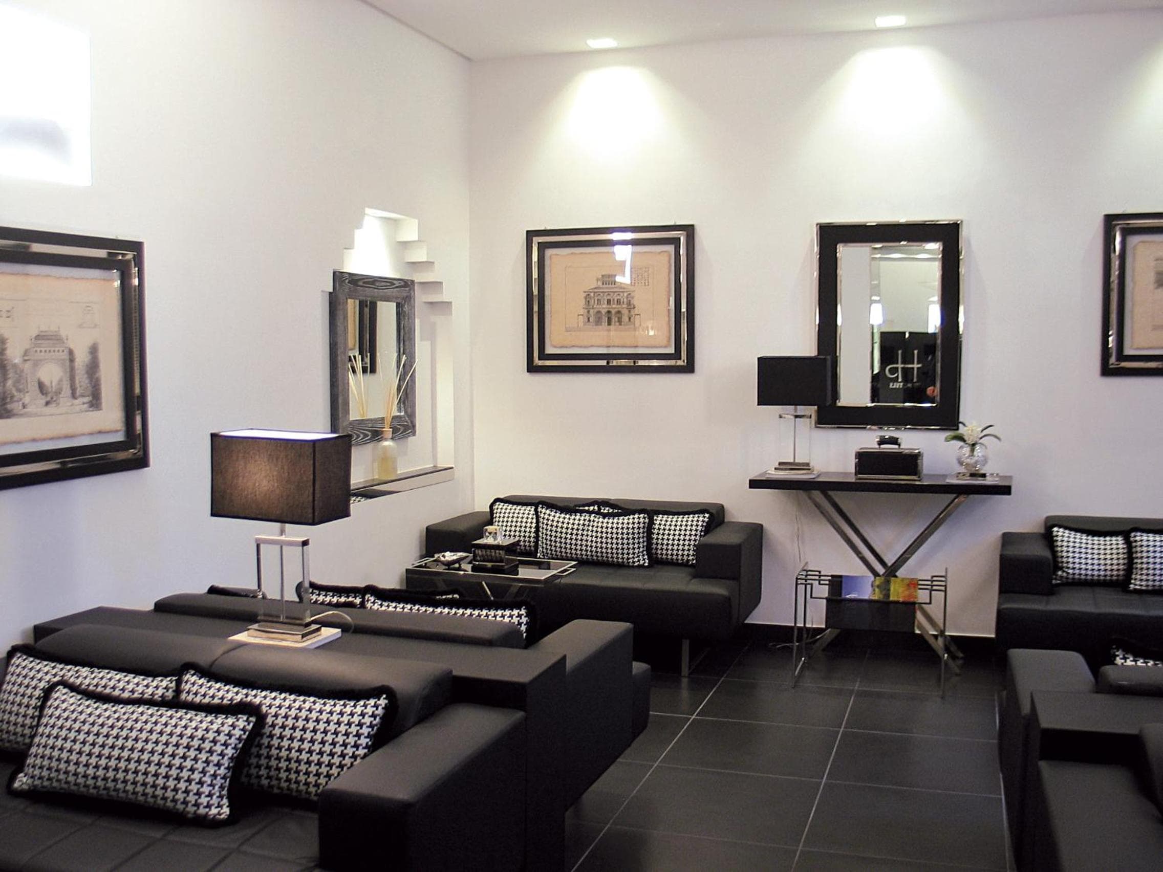 LHP Hotel Napoleon — 8