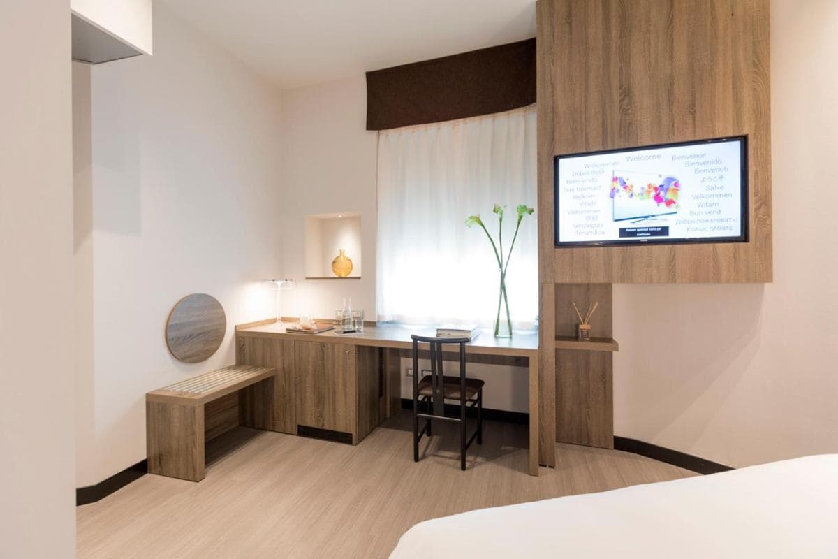 Hotel Mentana, di R Collection Hotels — 4