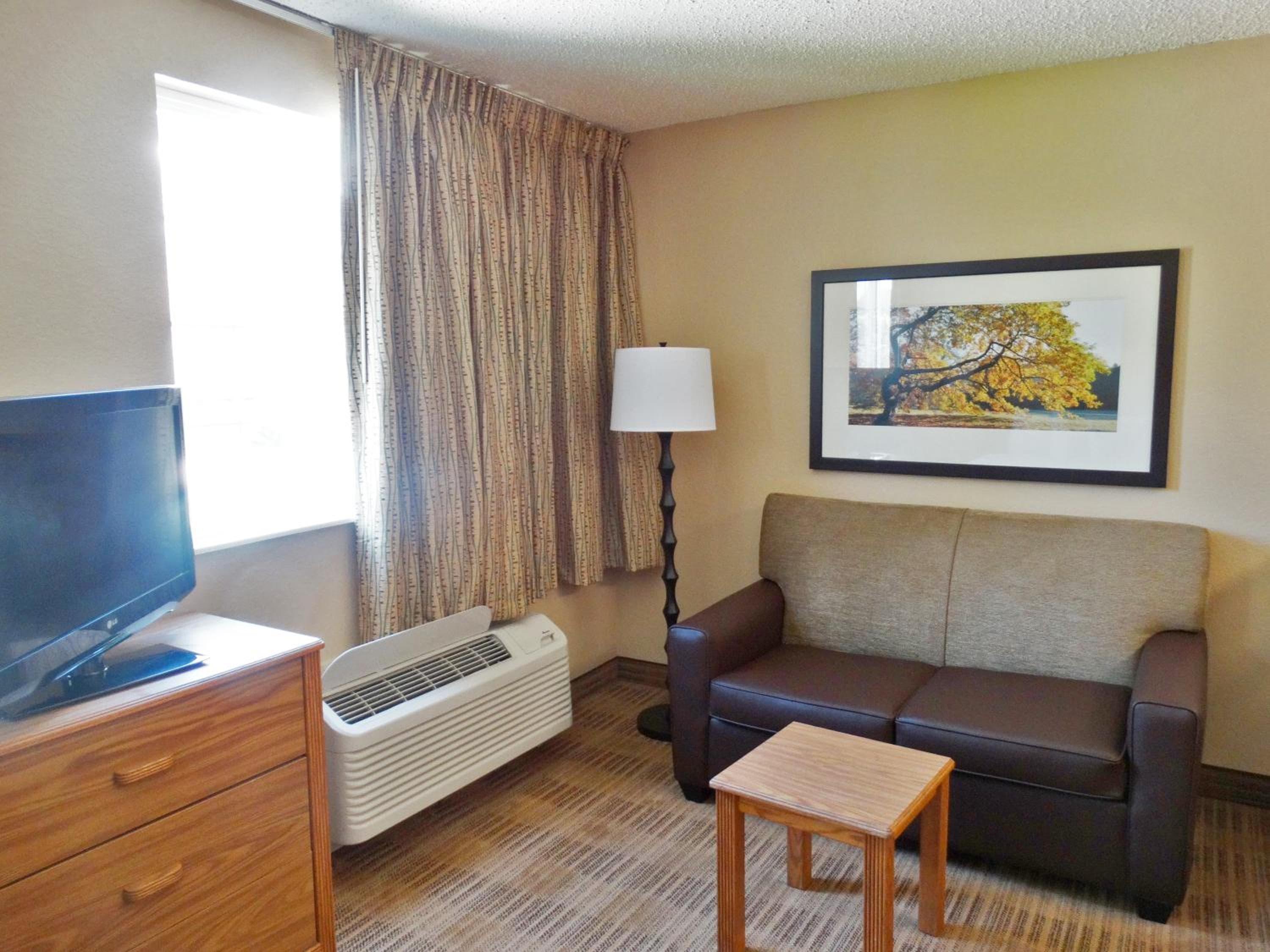 Extended Stay America Premier Suites - Miami - Airport - Miami Springs — 4