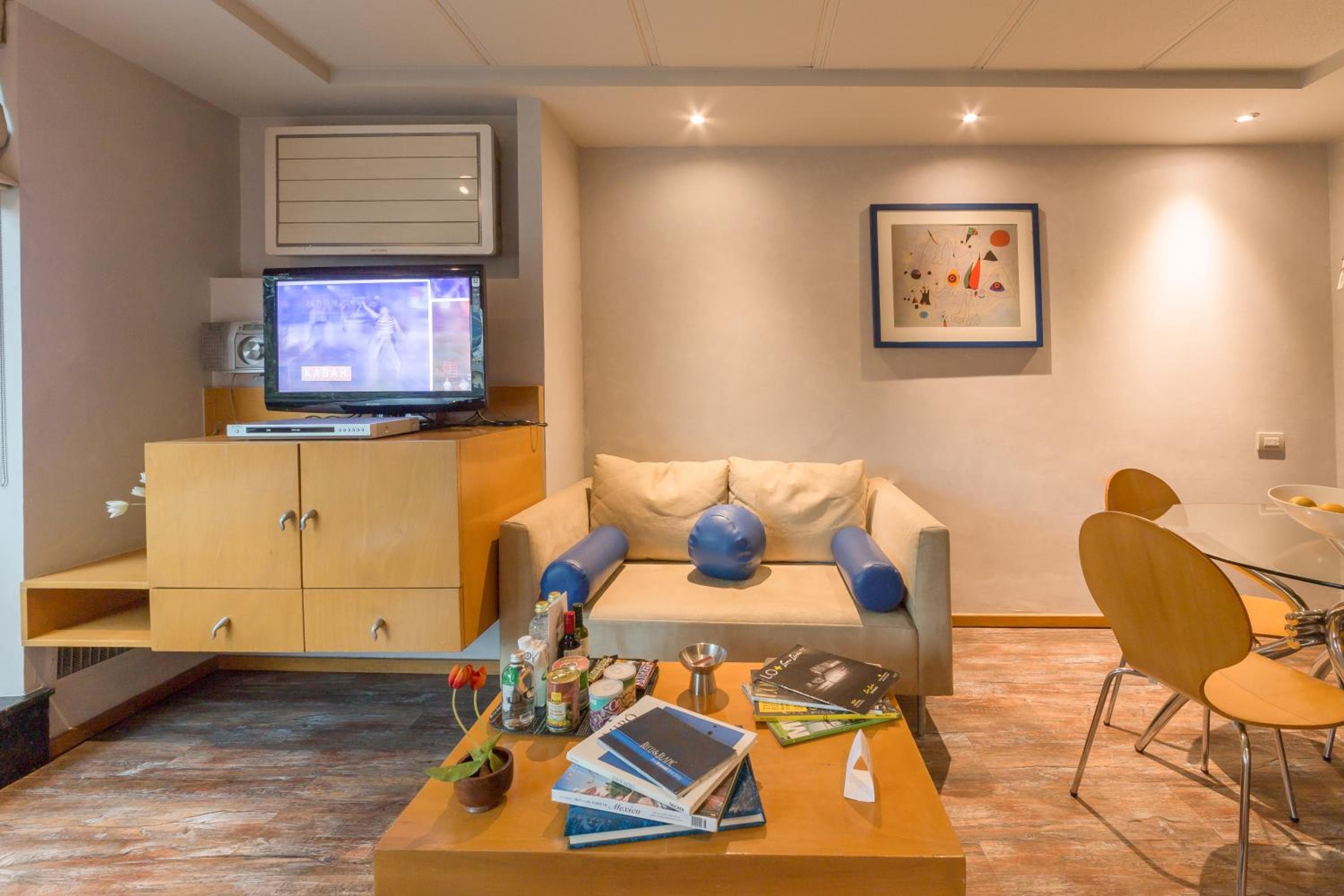 Suites Contempo — 17