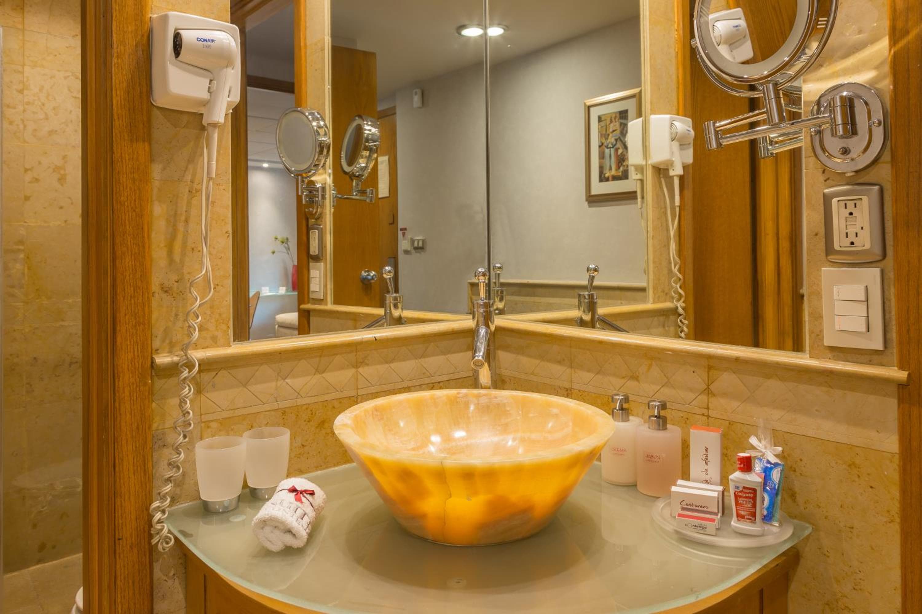 Suites Contempo — 14