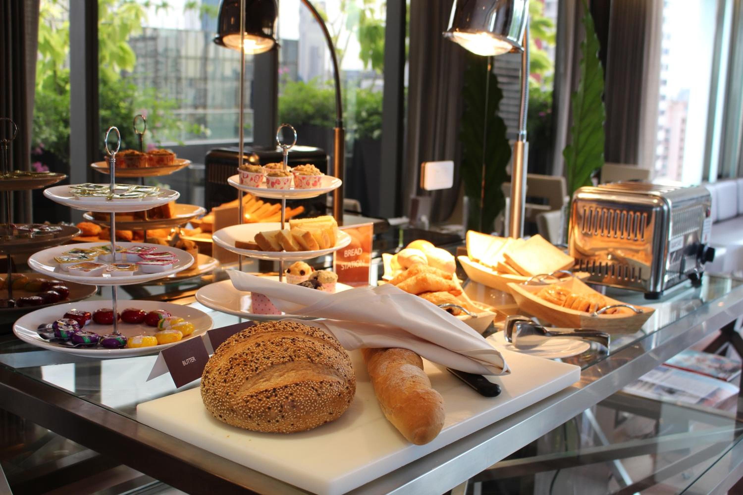 Amara Bangkok Hotel hotel, 180/1 Surawong Road, Sipraya, Bangrak, Bangkok, Thailand — photo 59