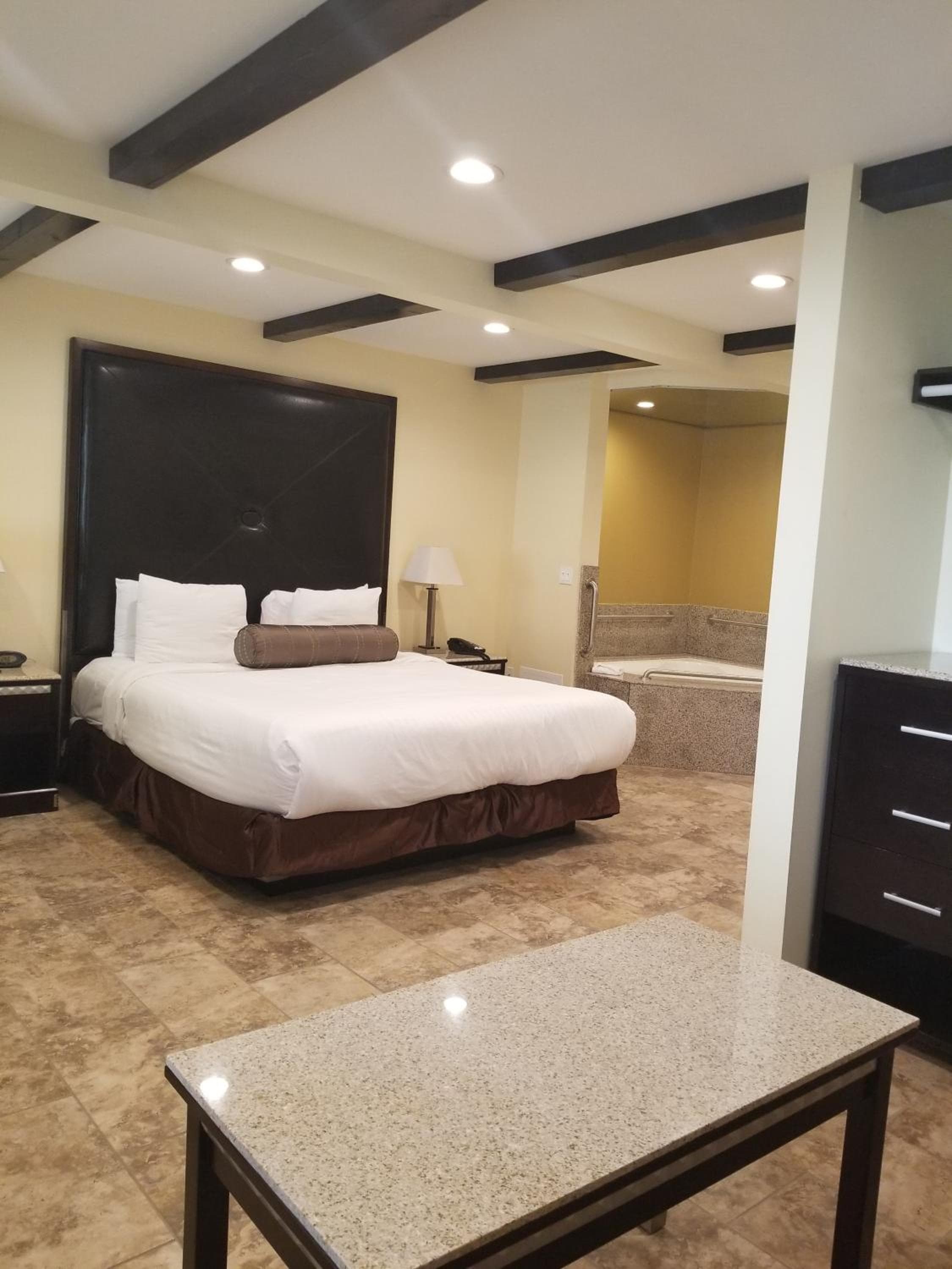 Tuscan Garden Inn — 2