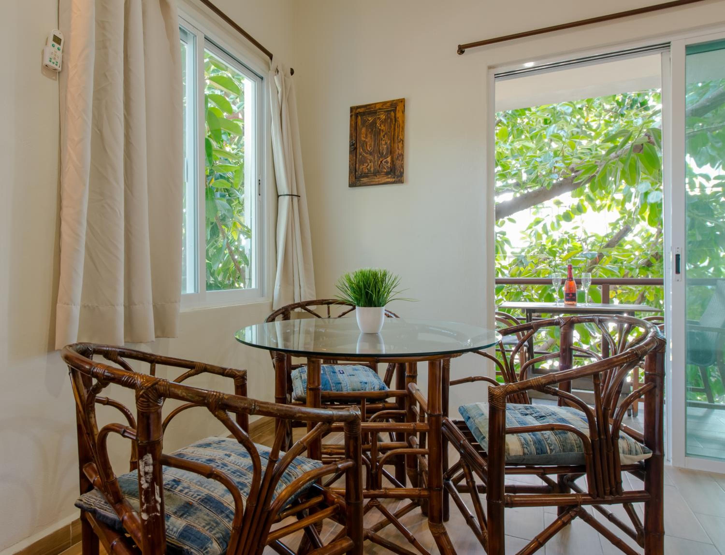 Casa Lucas — 2