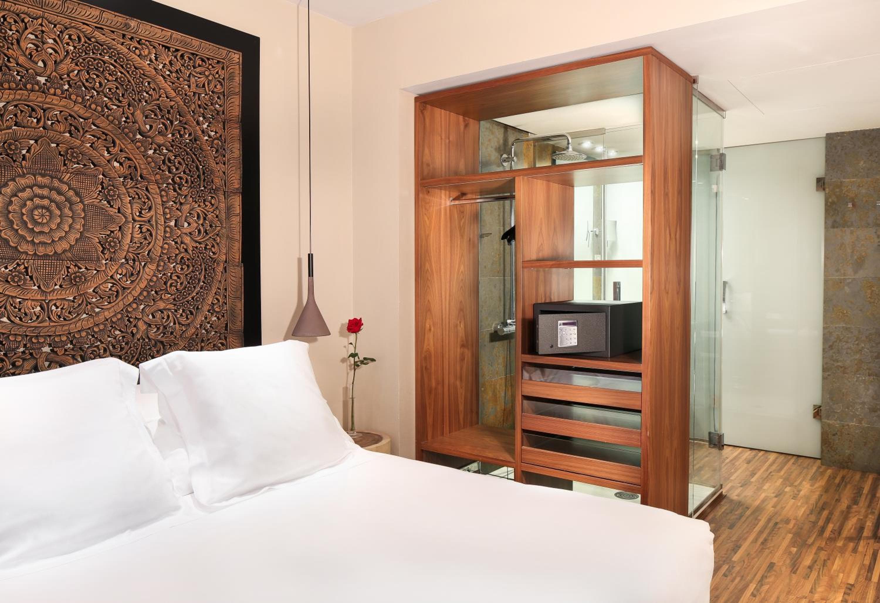 Hotel Gran Derby Suites, un piccolo hotel di lusso nel mondo — 6