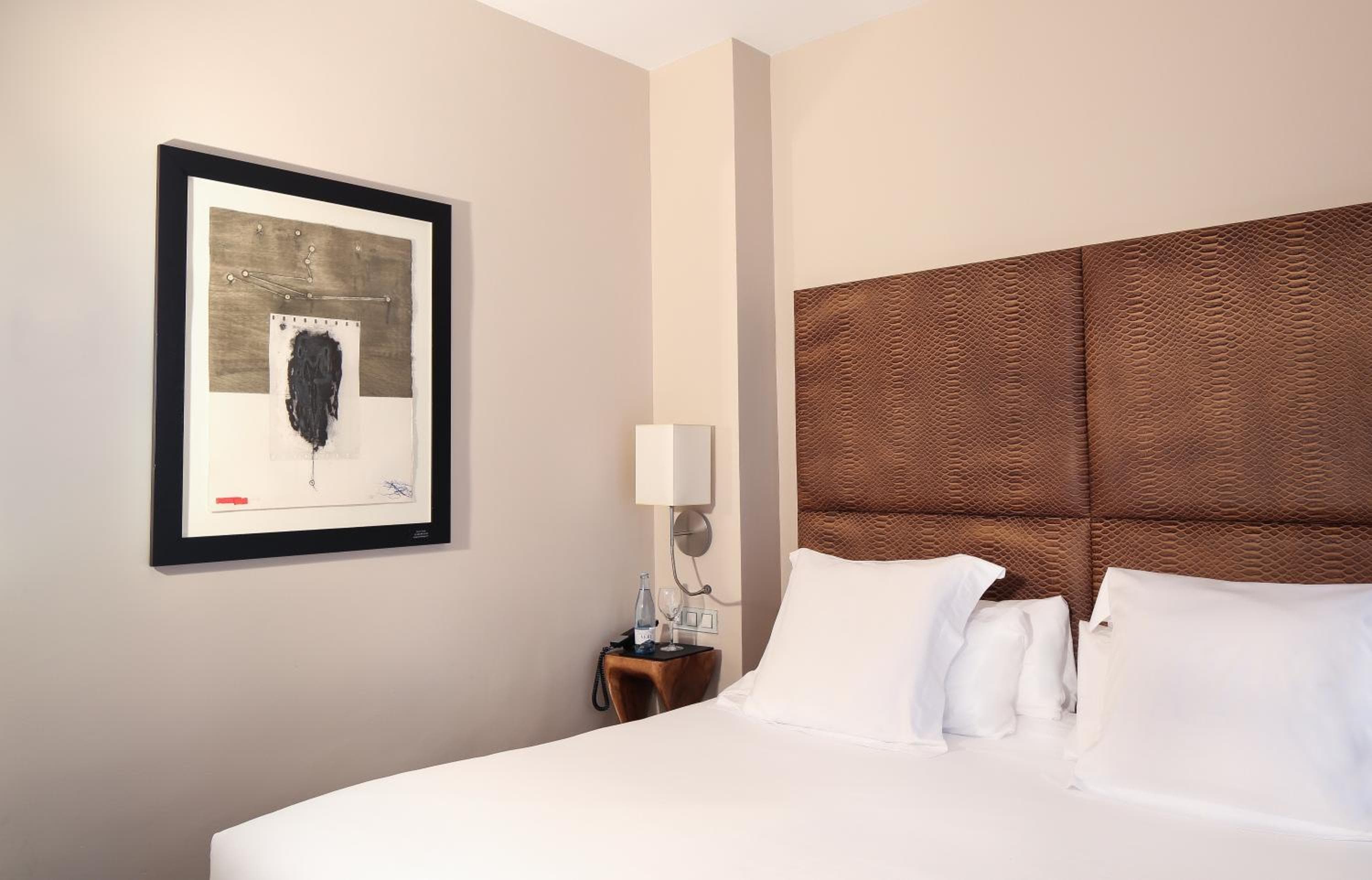 Hotel Gran Derby Suites, un piccolo hotel di lusso nel mondo — 3