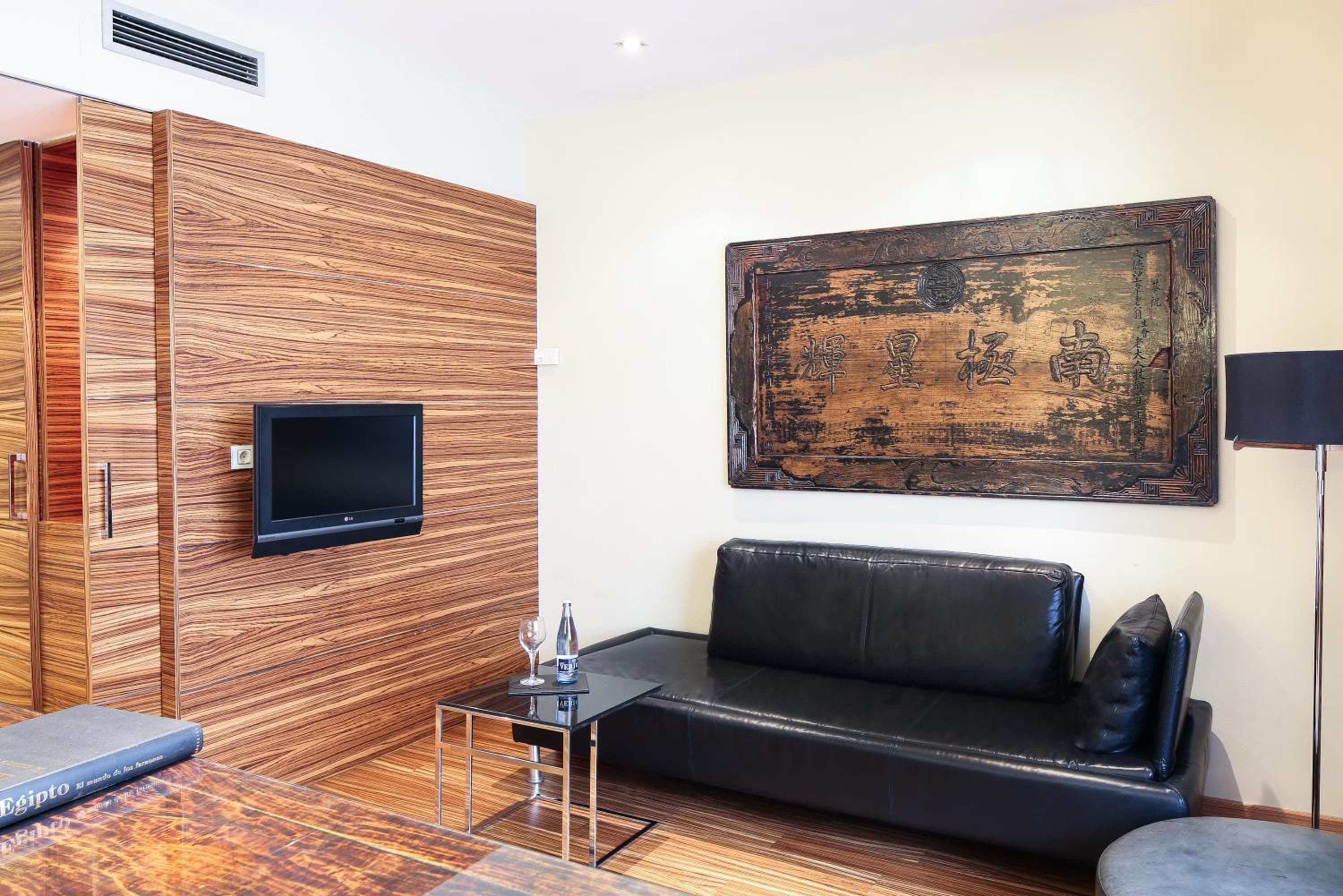 Hotel Gran Derby Suites, a Small Luxury Hotel of the World — 12