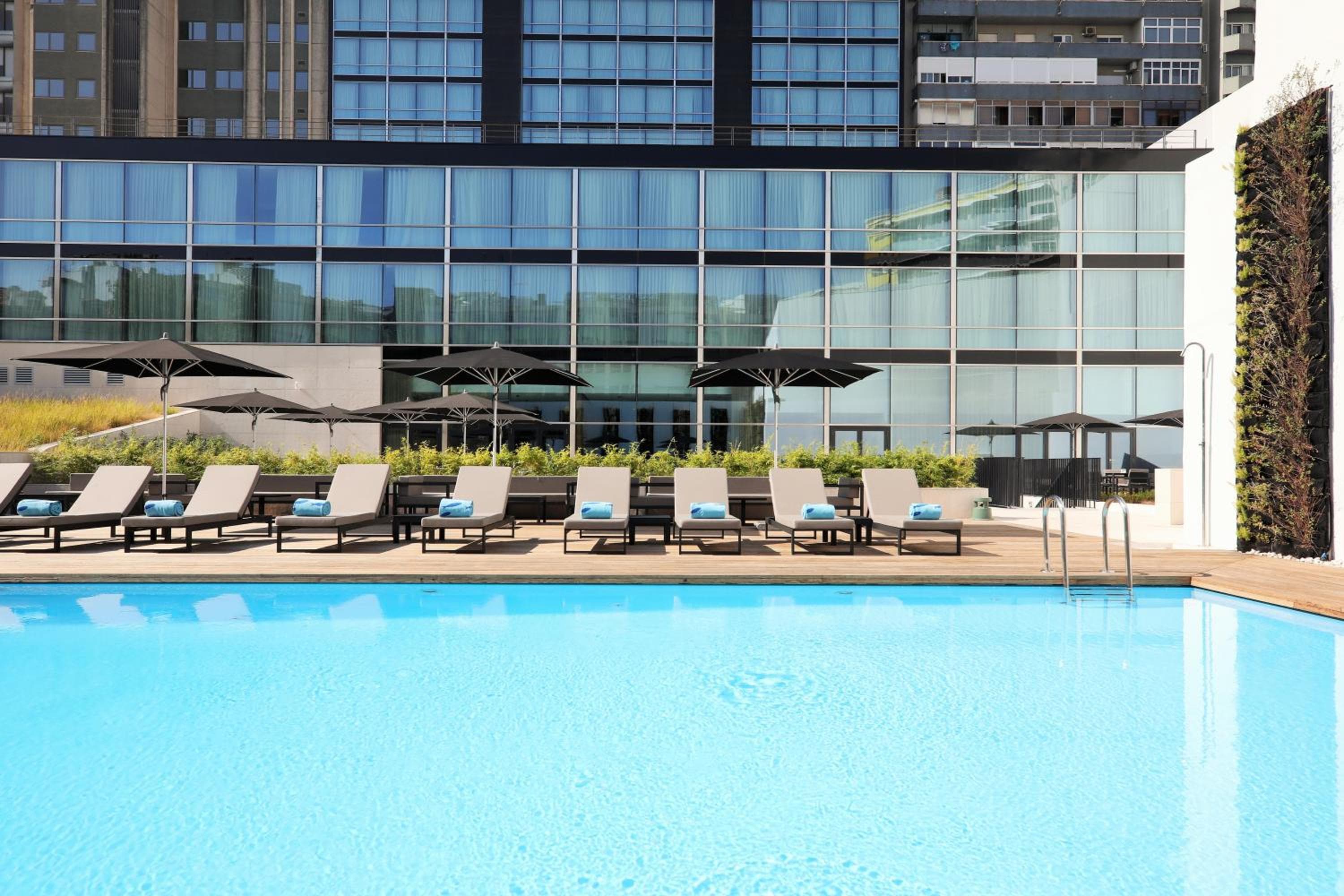 Iberostar Selection Lisboa — 9