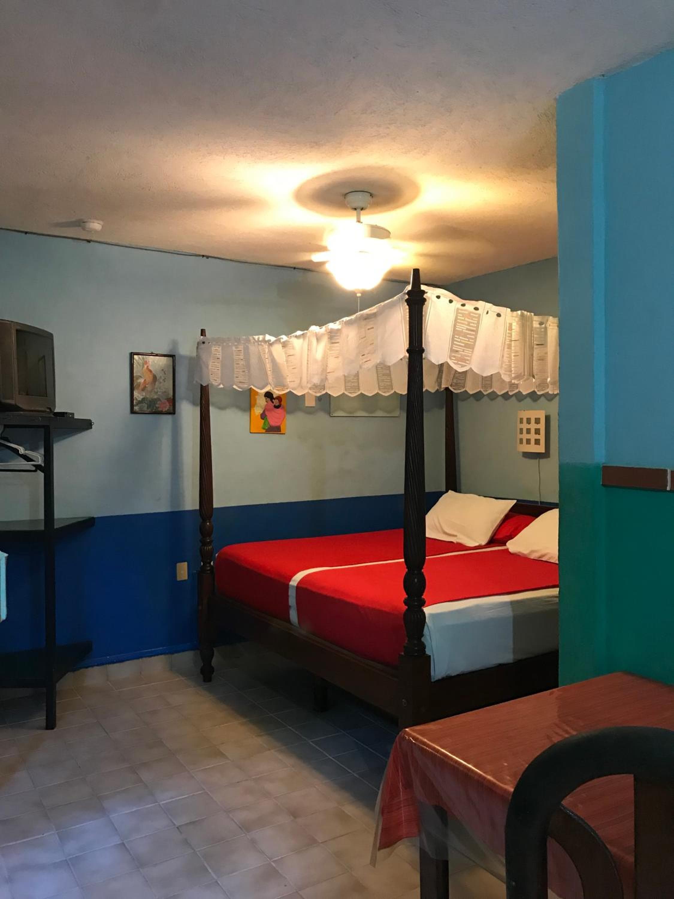 Hotel Colorado — 10