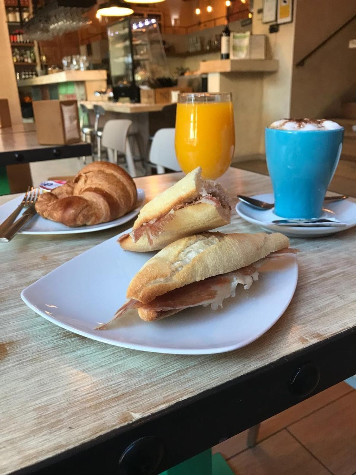 Toc Hostel Sevilla — 7
