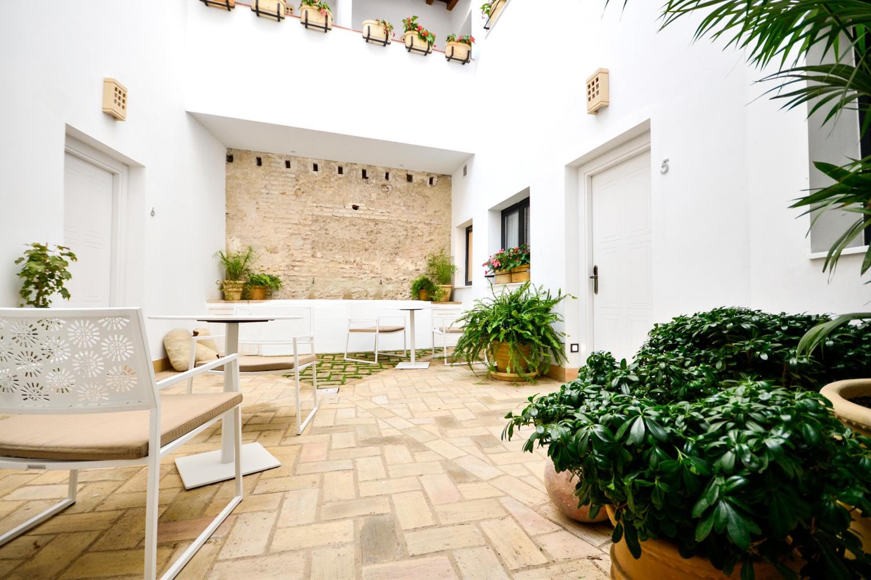 Hotel Legado Alcazar — 30