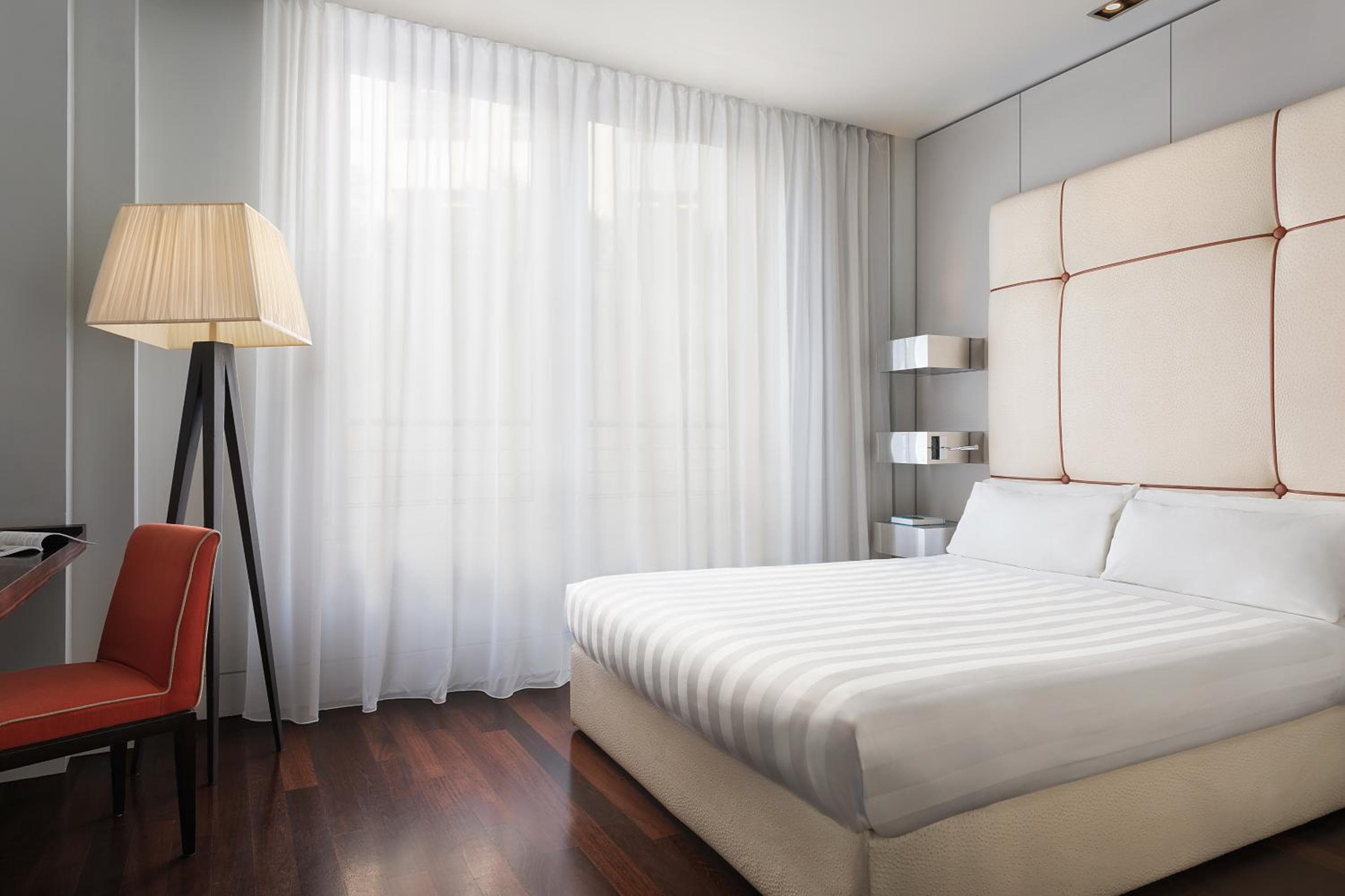 Sina The Gray --> Hotel Sina The Gray — 9