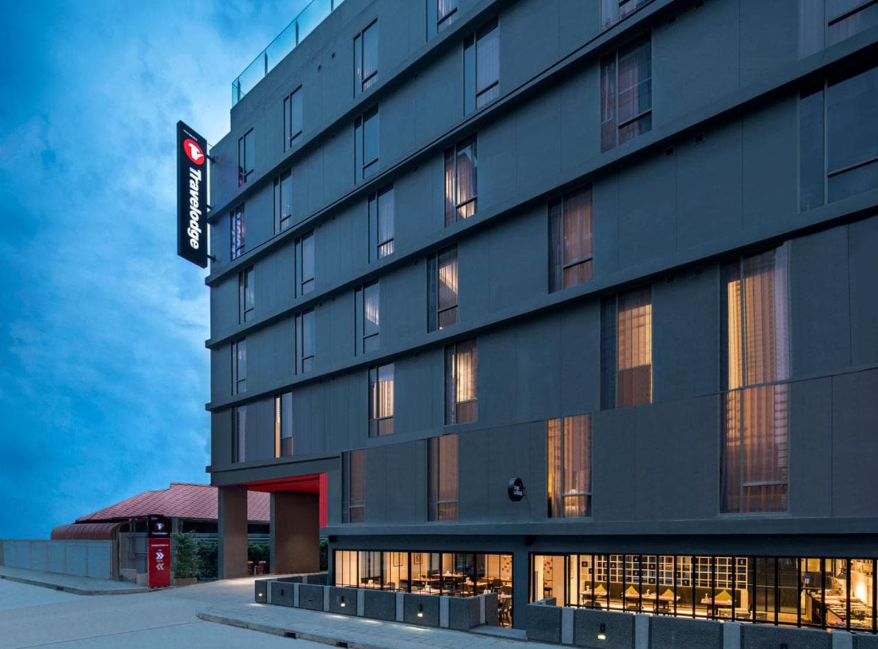 Hotel Travelodge Sukhumvit 11 — 21