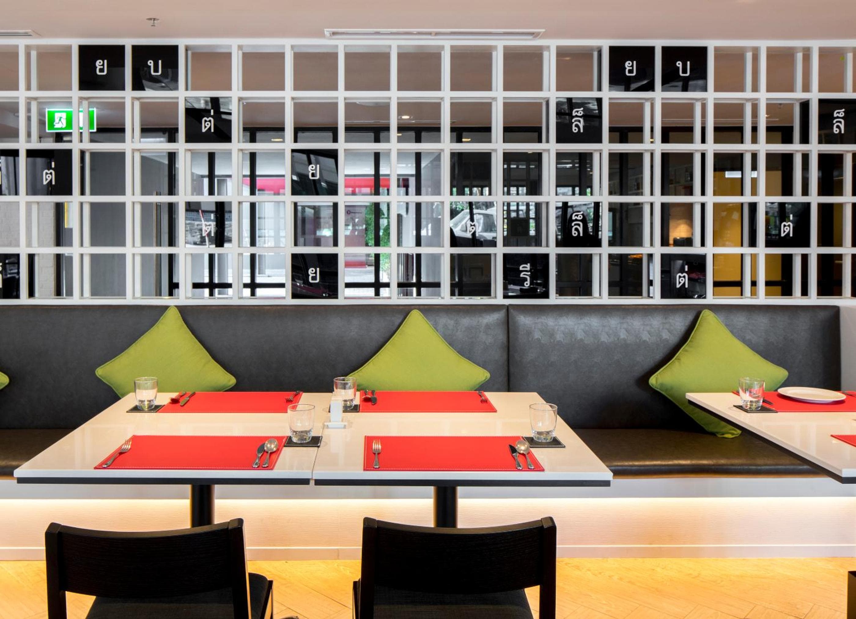 Hotel Travelodge Sukhumvit 11 — 22