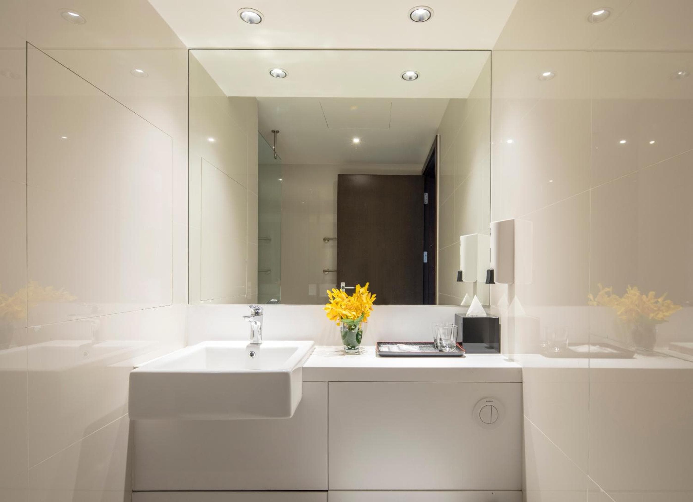 Travelodge Sukhumvit 11 — 5