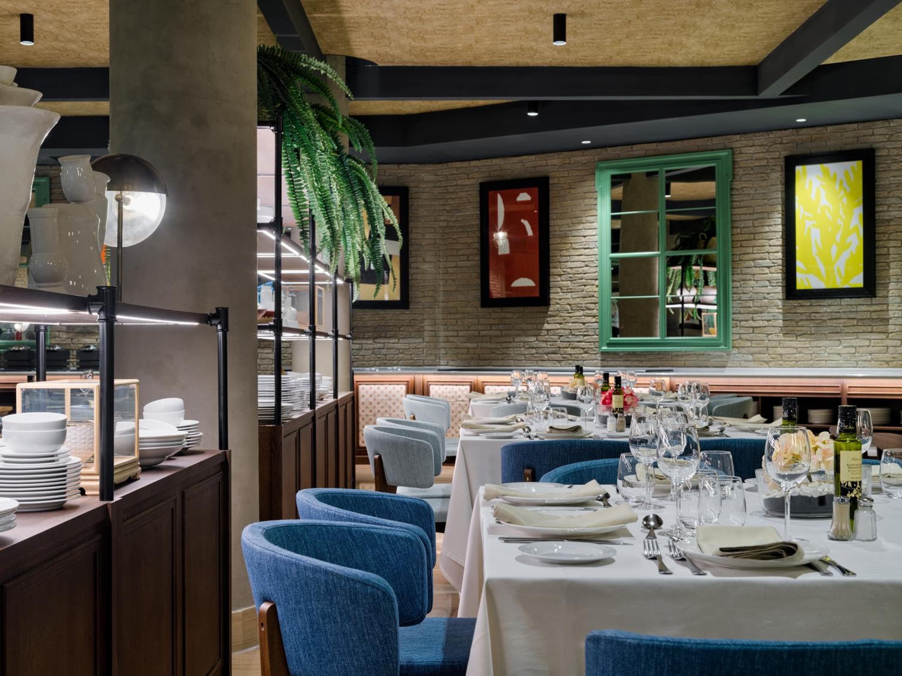 H10 Marina Barcelona — 7