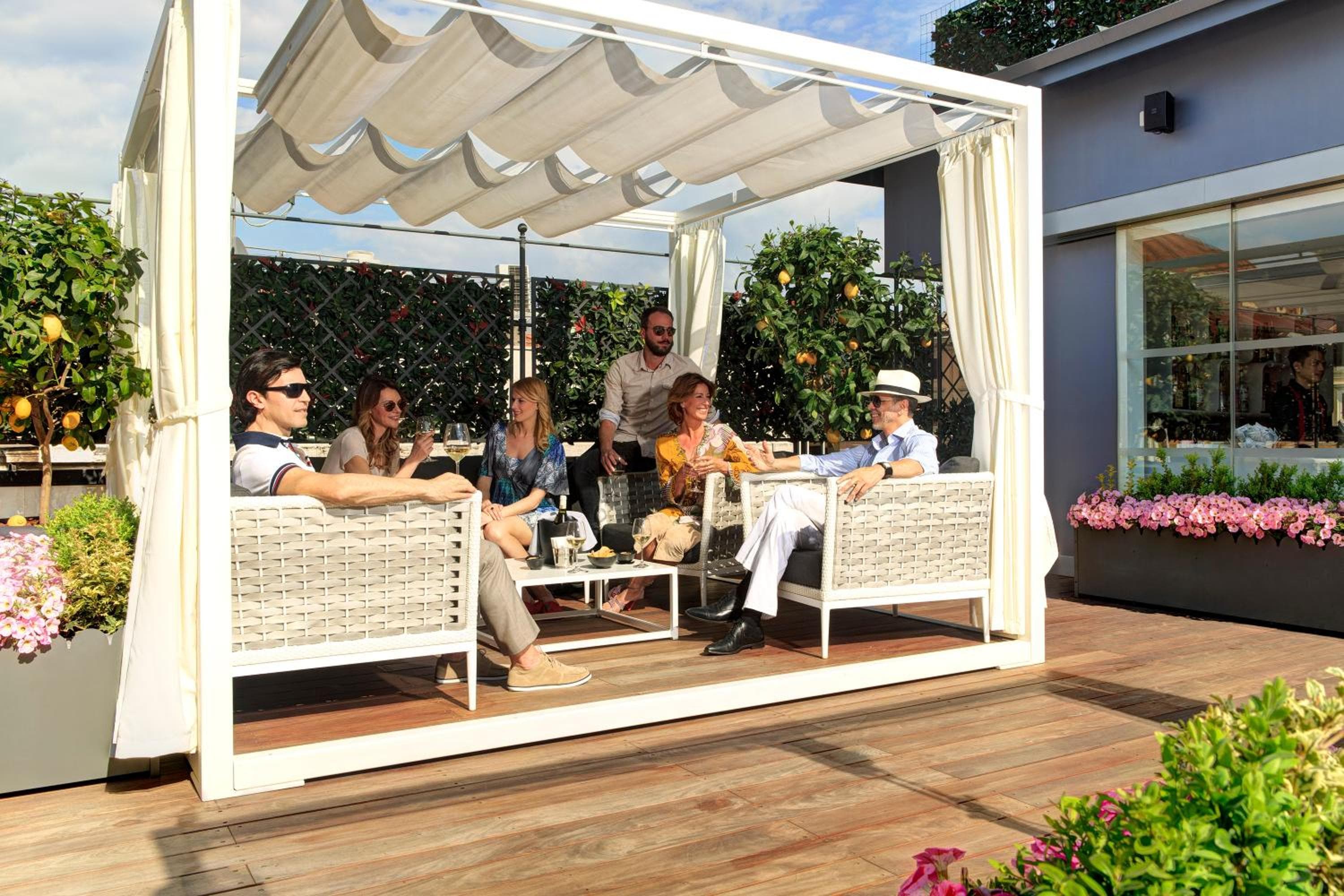 iQ Hotel Roma hotel, Via Firenze 8, Rome, Italy — photo 3