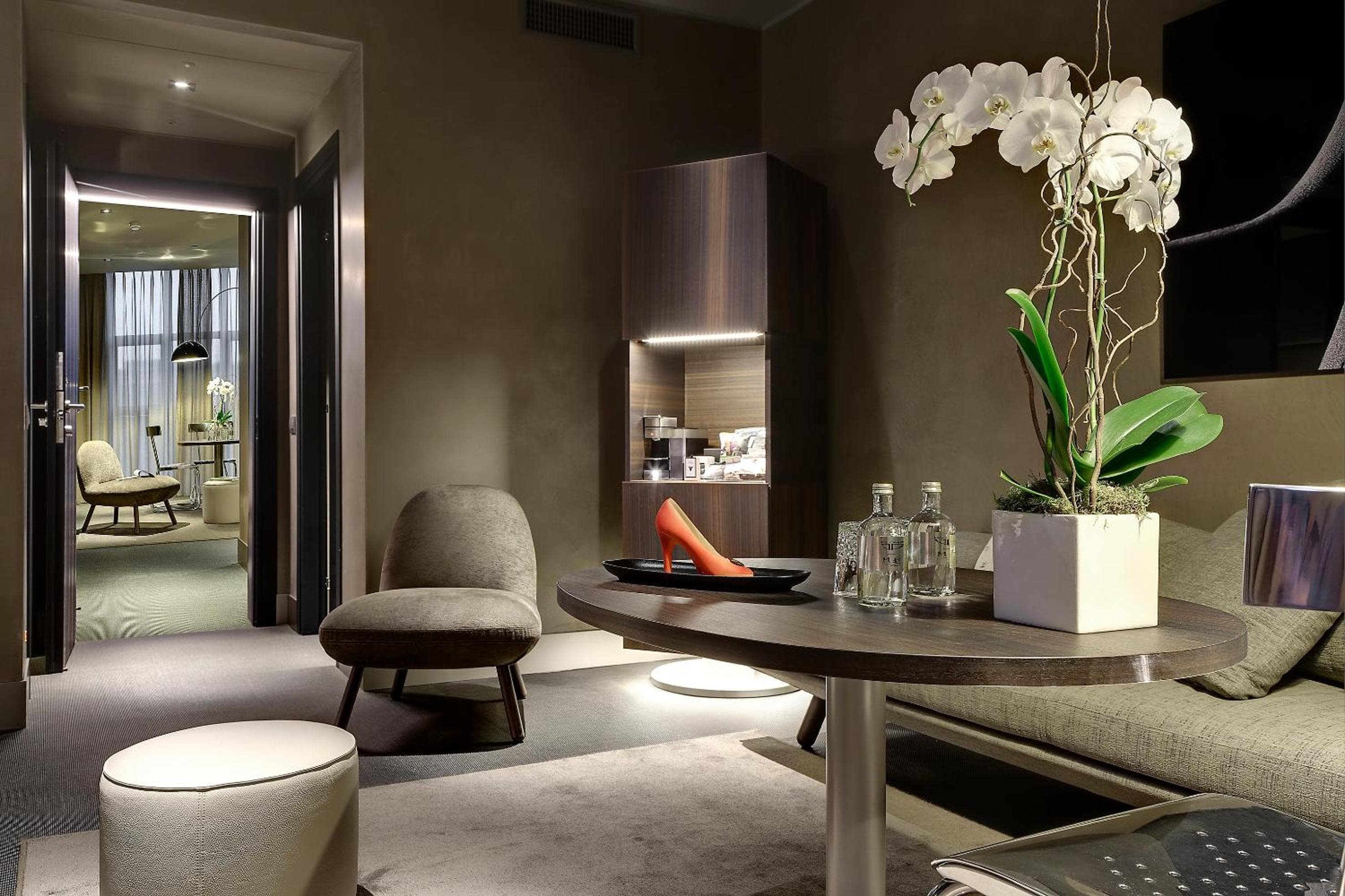 ME Milan Il Duca — 24