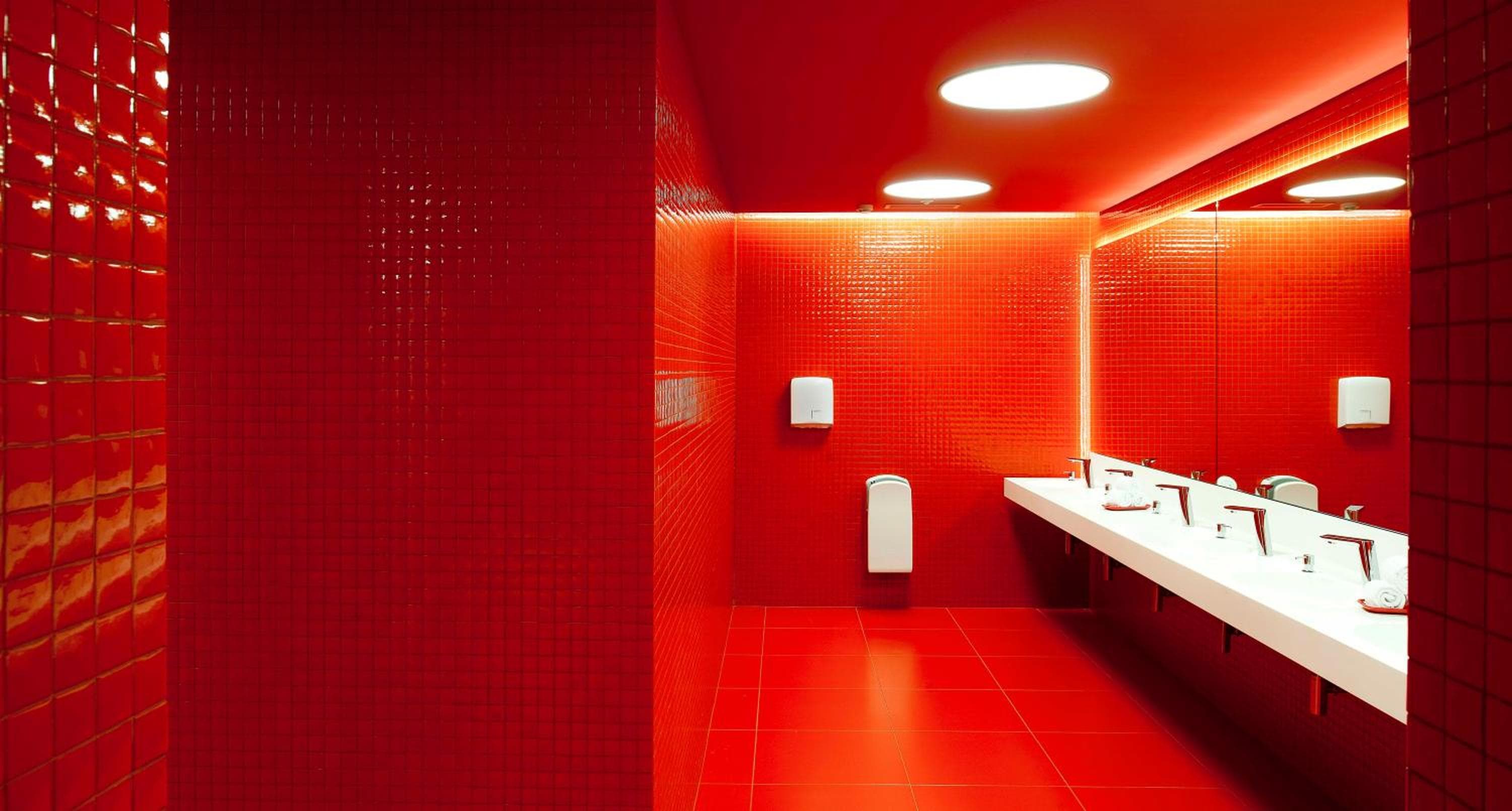 Barceló Sants — 25