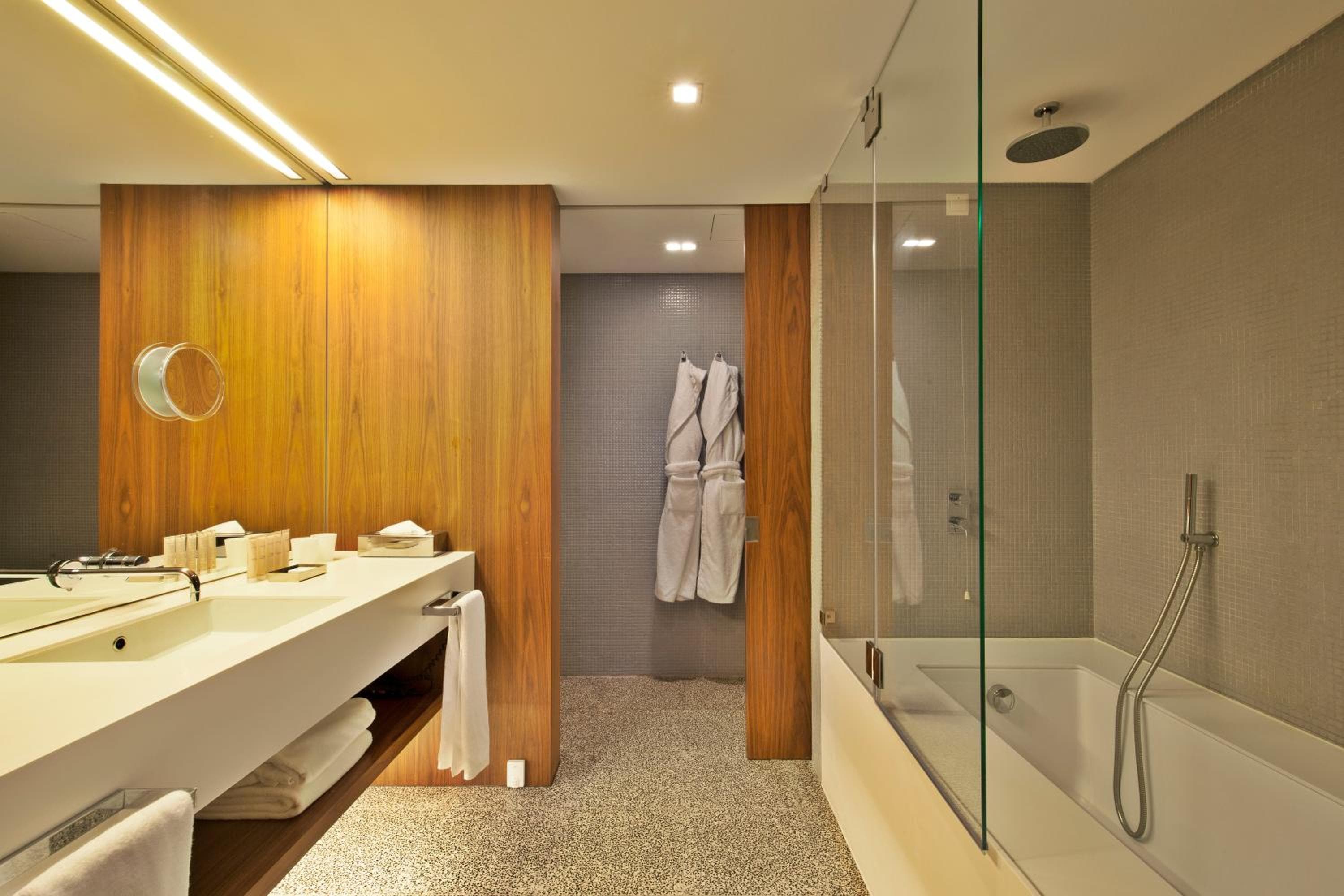 Altis Prime Hotel — 12