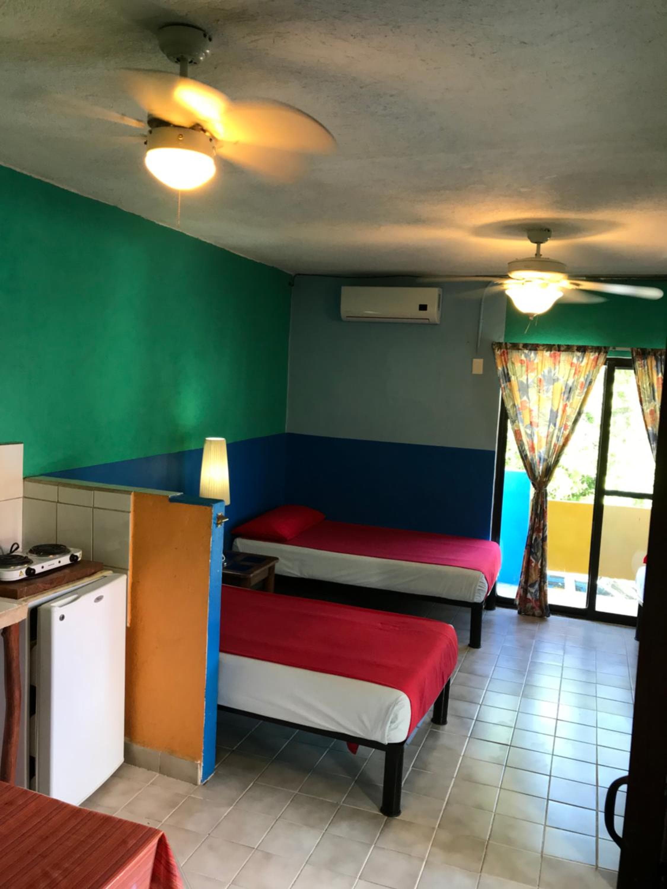 Hotel Colorado — 11
