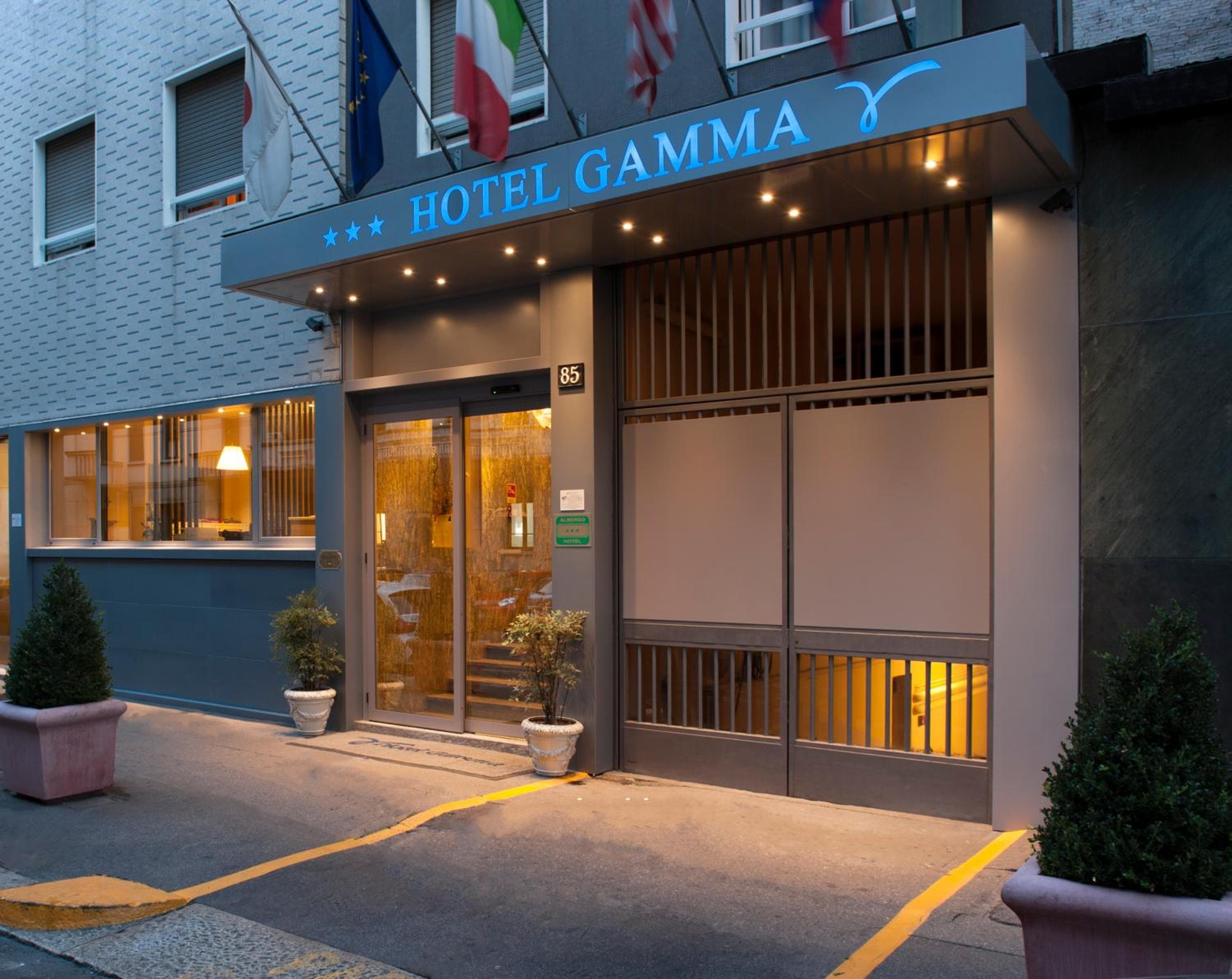 Hotel Gamma — 10
