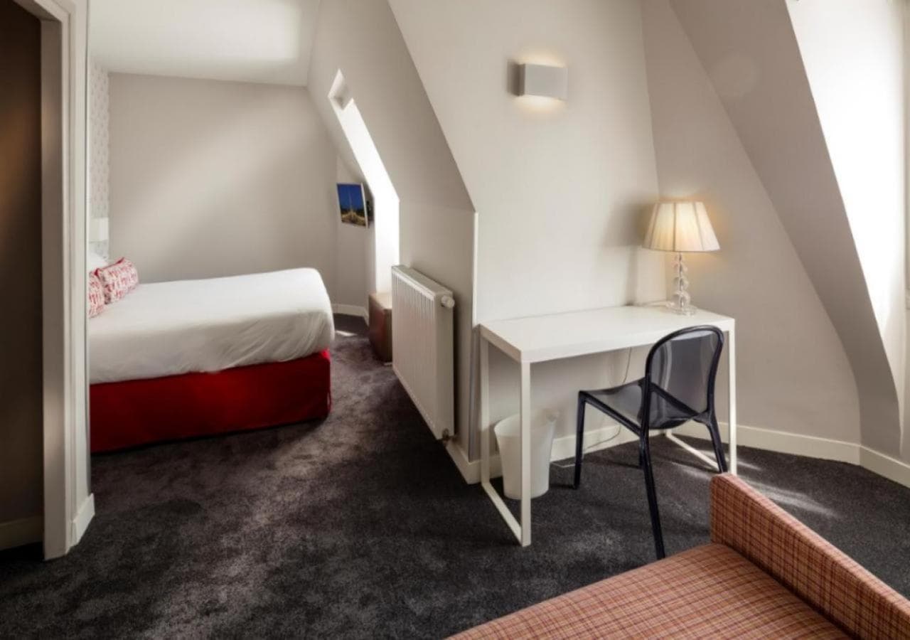 Hotel Paris Vaugirard — 12