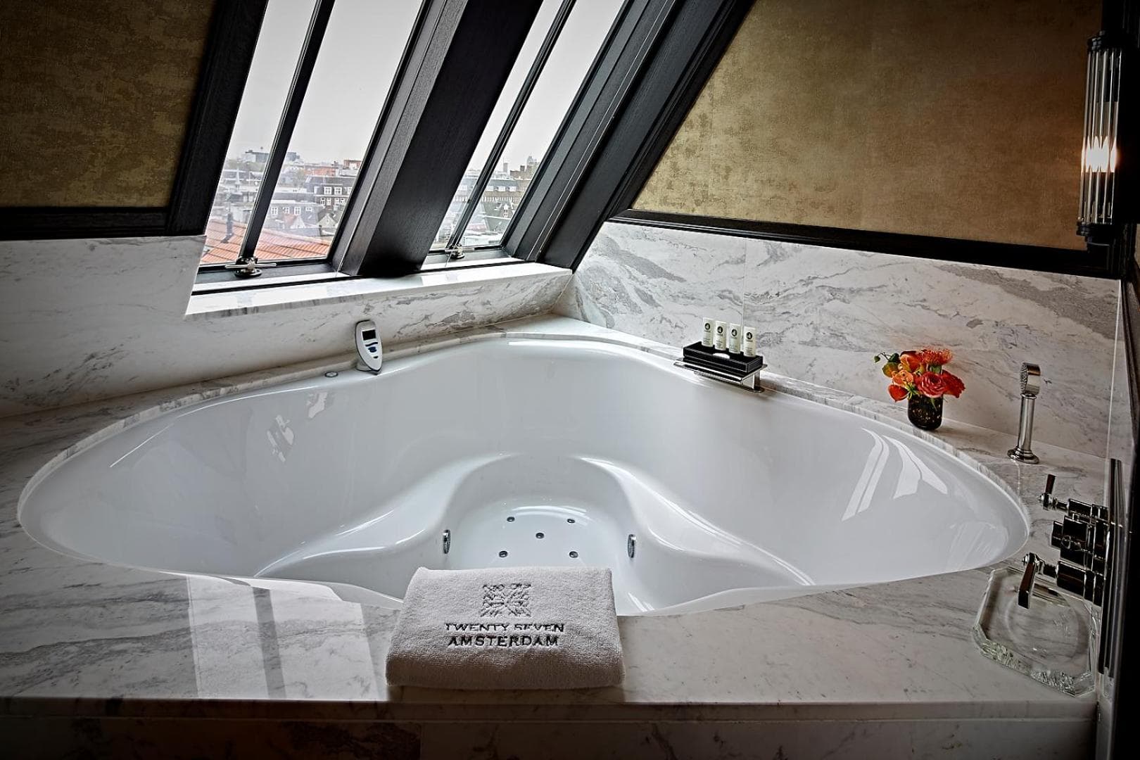 Hotel TwentySeven - Small Luxury Hotels of the World — 10