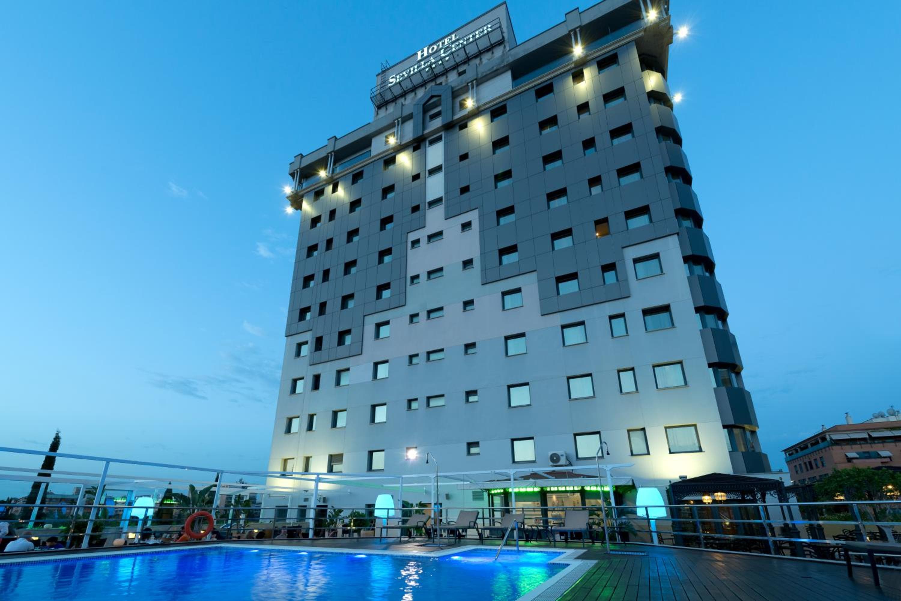 Hotel Sevilla Center — 4