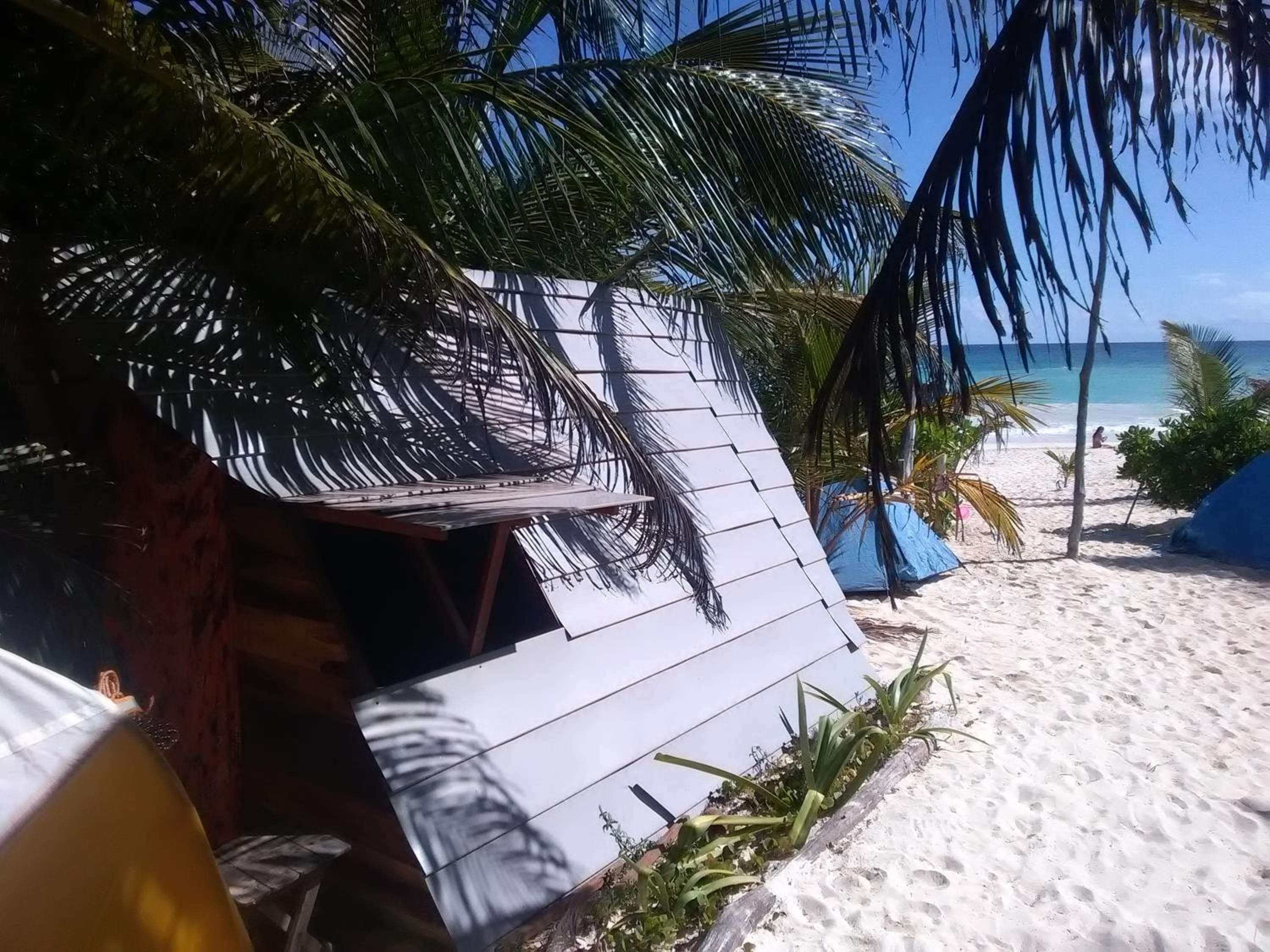 Chavez Eco Beach Camping and Cabañas — 28