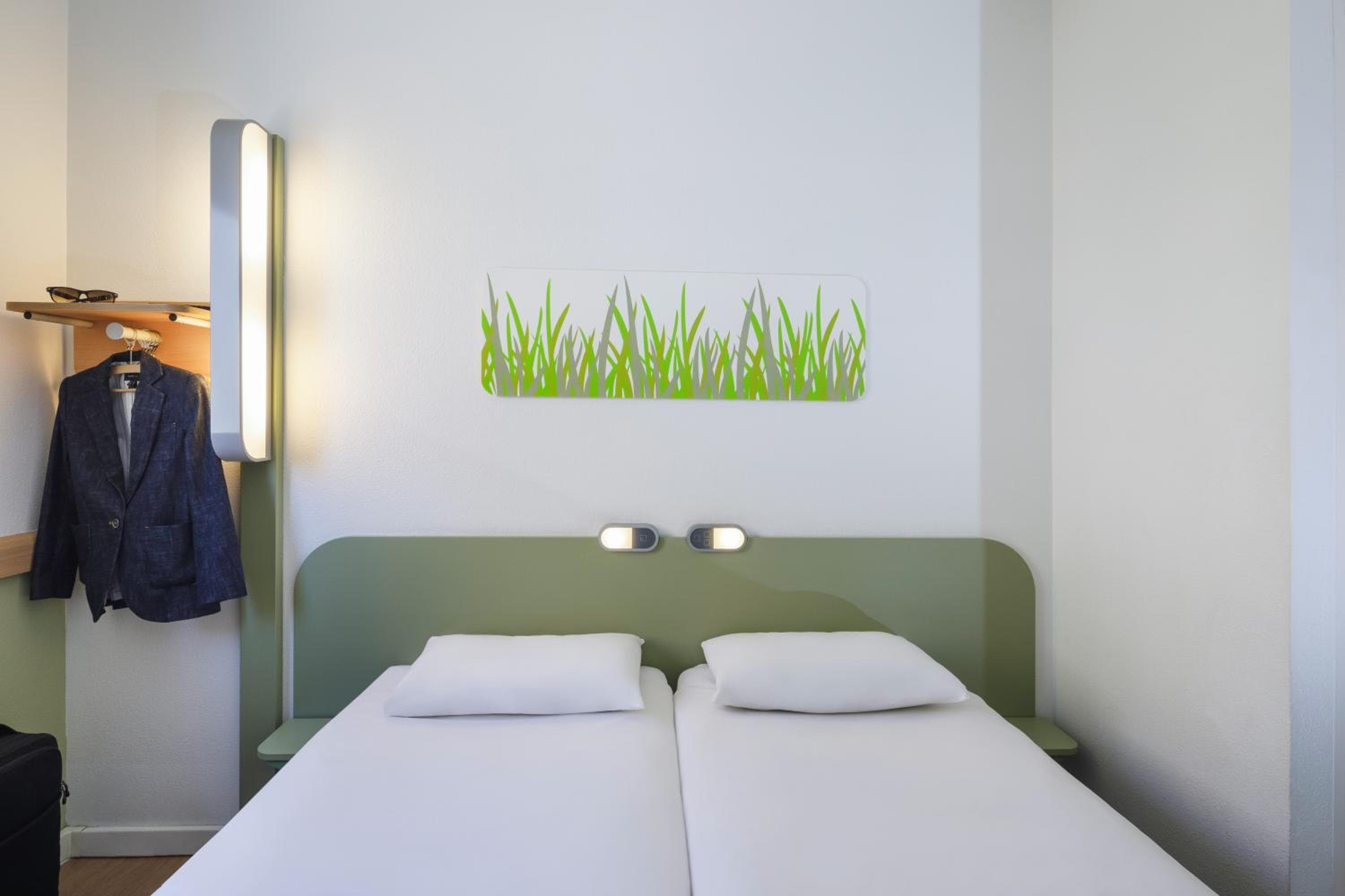 Ibis Budget Málaga Centro — 19
