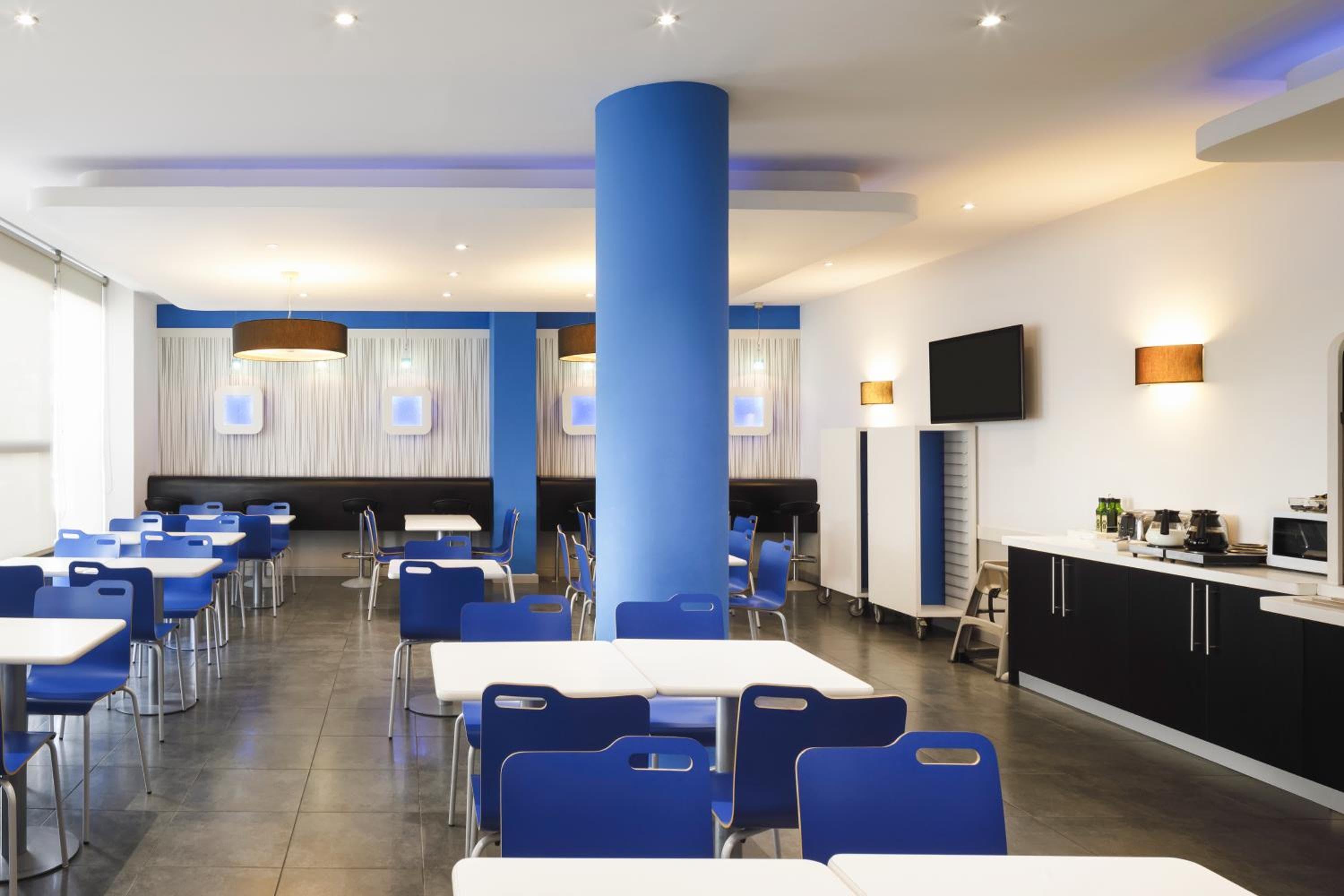 Ibis Budget Málaga Centro — 23