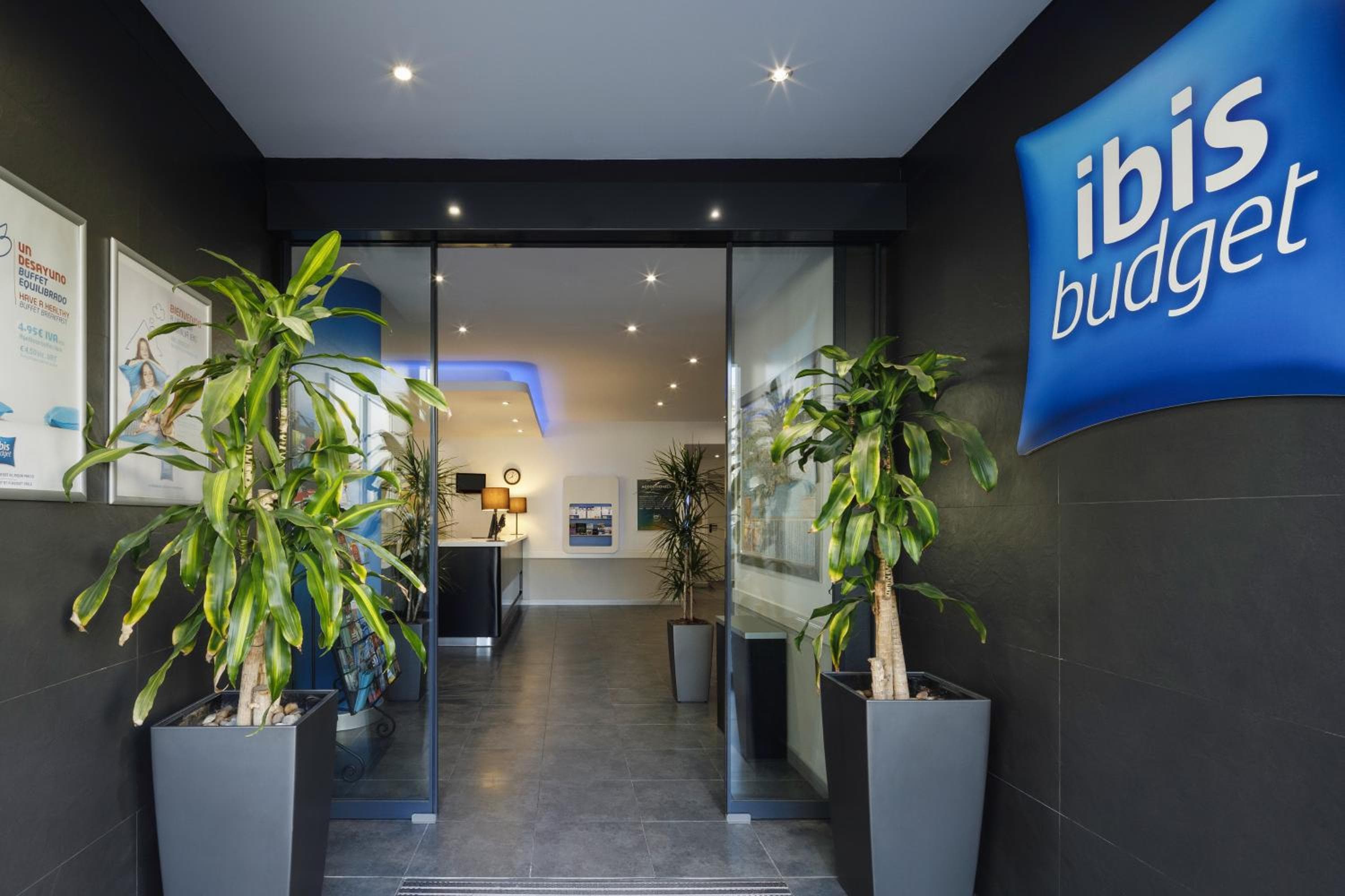 Ibis Budget Málaga Centro — 2