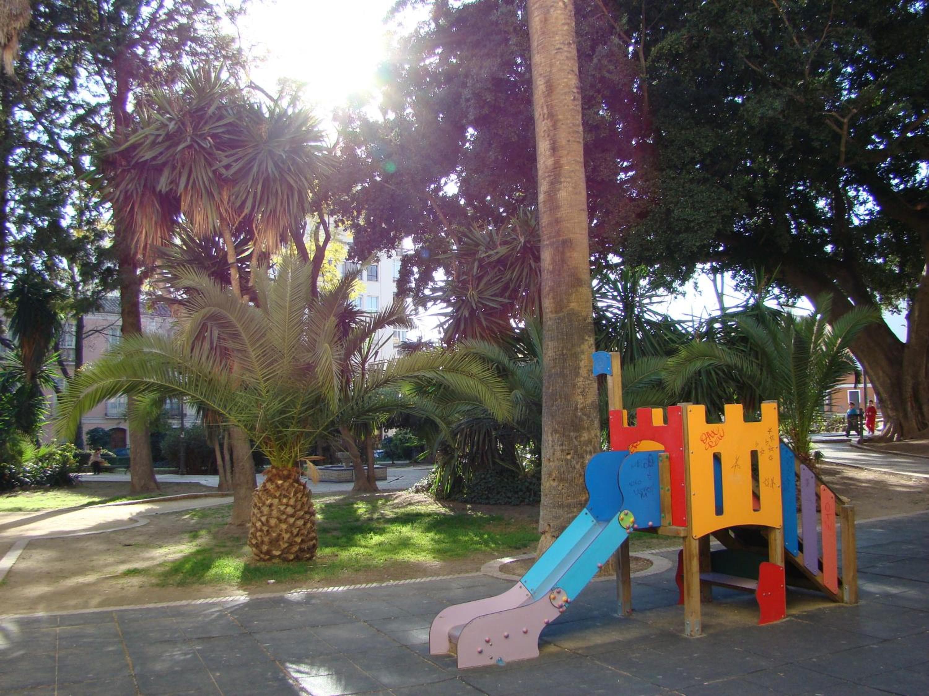 Málaga Lodge Gästehaus — 7